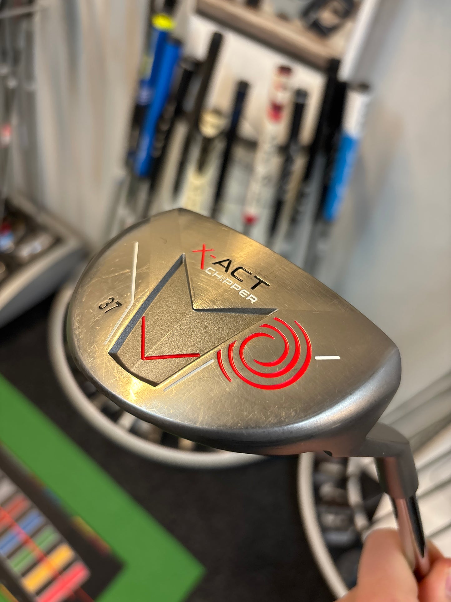 Odyssey X-ACT CHIPPER