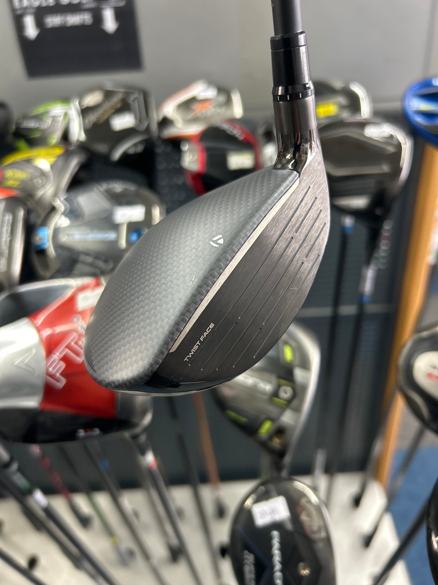 TAYLORMADE QI35 3 Wood (STIFF FLEX) (Basically New Condition)