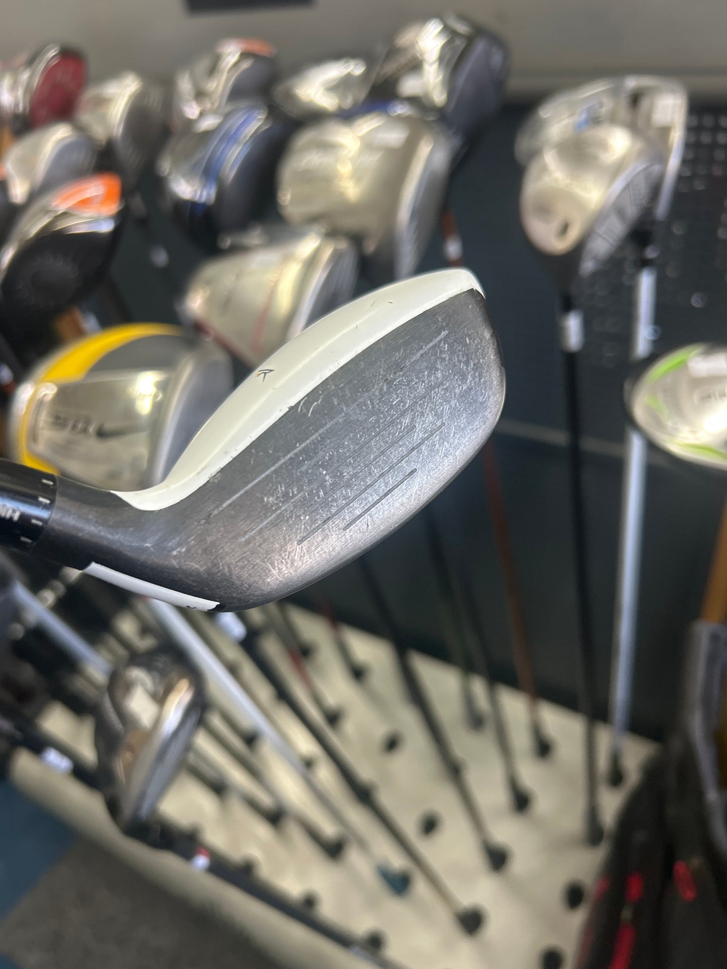 TaylorMade RBZ TOUR 4 HYBIRD (STIFF FLEX) (LH)