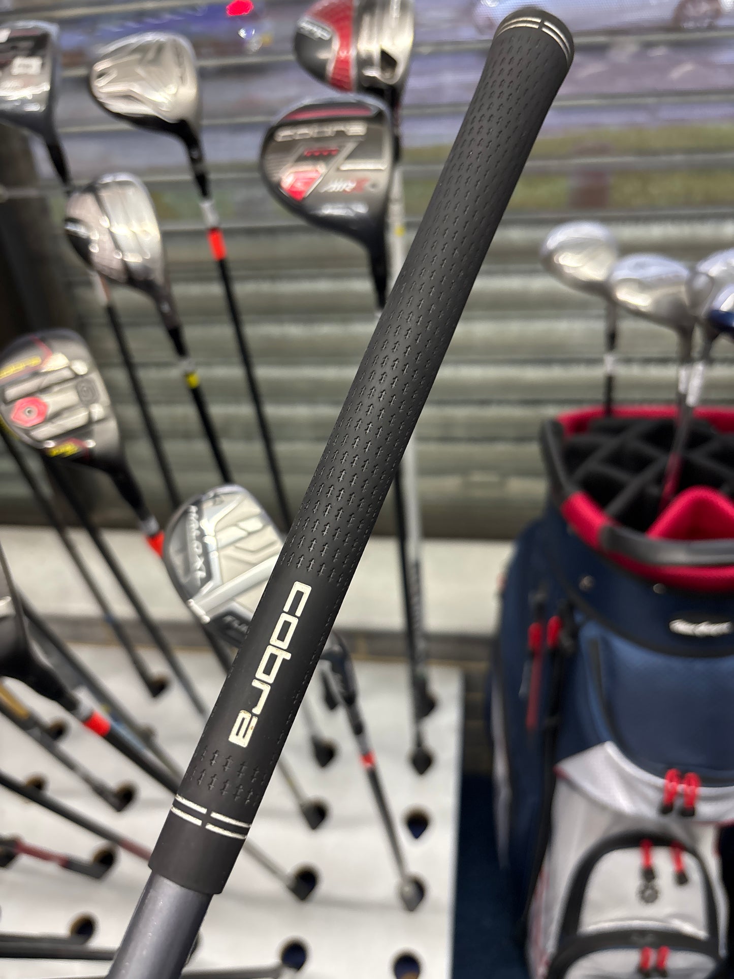 Cobra Fly XL 4 HYBRID 23 Degree (Regular FLEX)