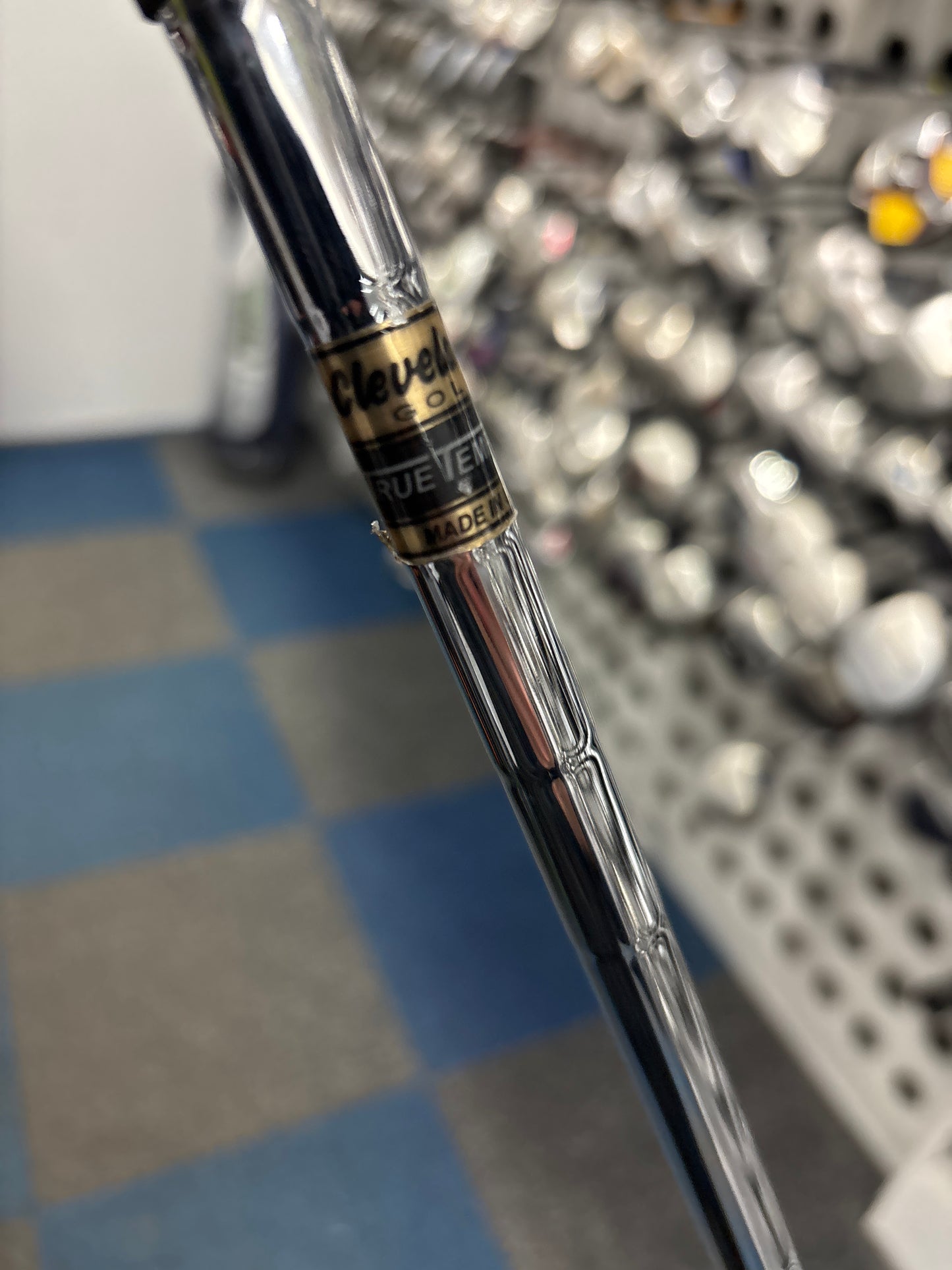 Cleveland Tour Action 6 Iron (Regular Graphite Flex)