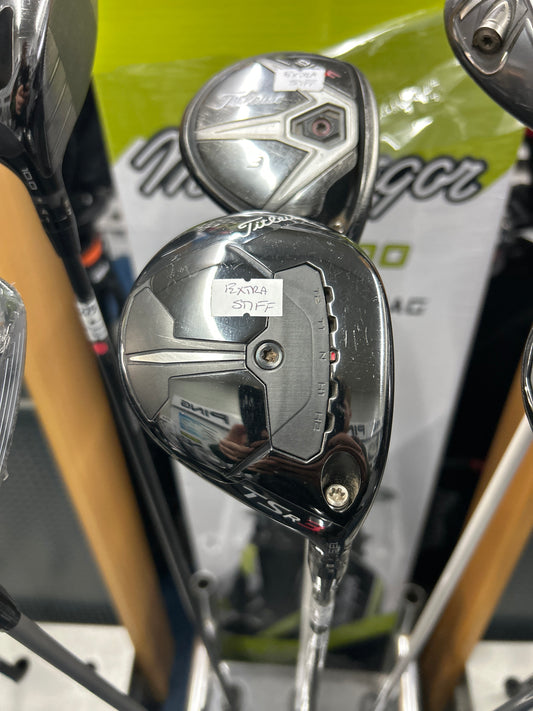 TITLEIST TSr3 3 WOOD (EXTRA STIFF FLEX)