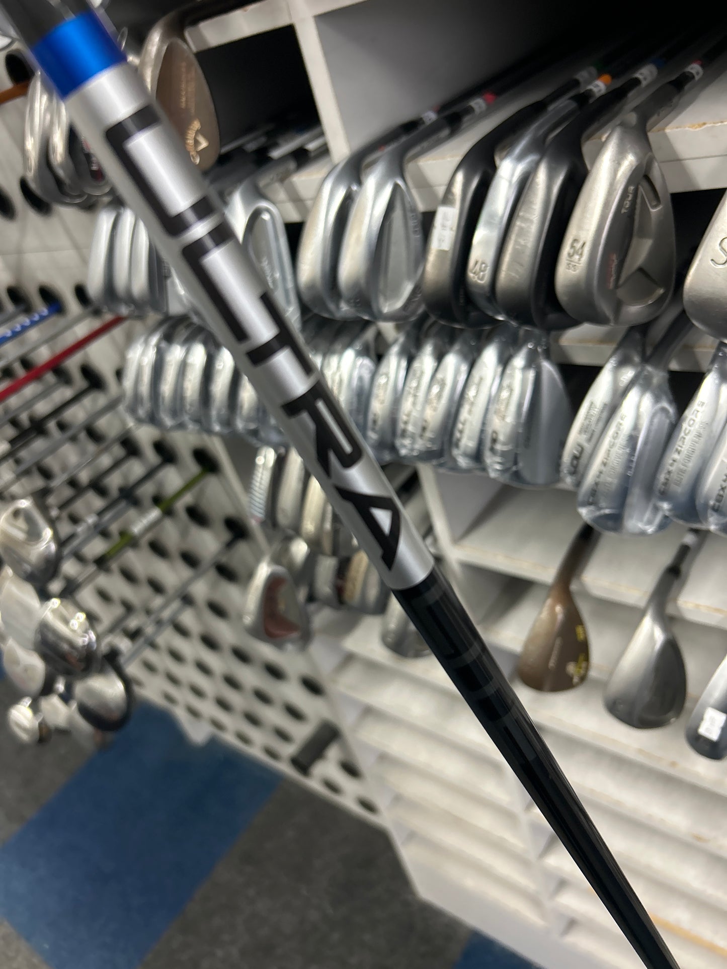 Cobra T-Rail Hybrid 8 Iron (Lite Regular Flex)