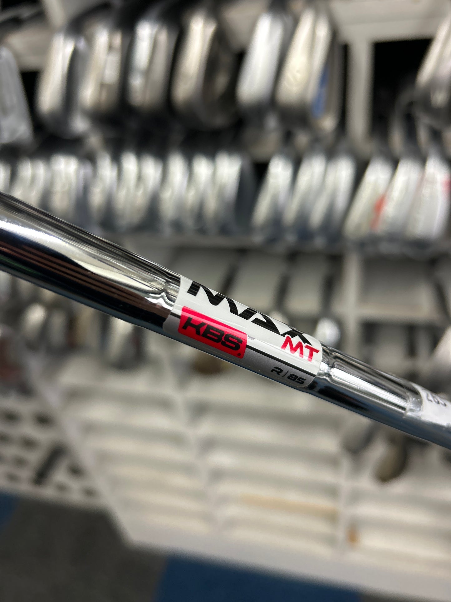 TAYLORMADE SIM2 MAX 8 Iron (Regular Flex)