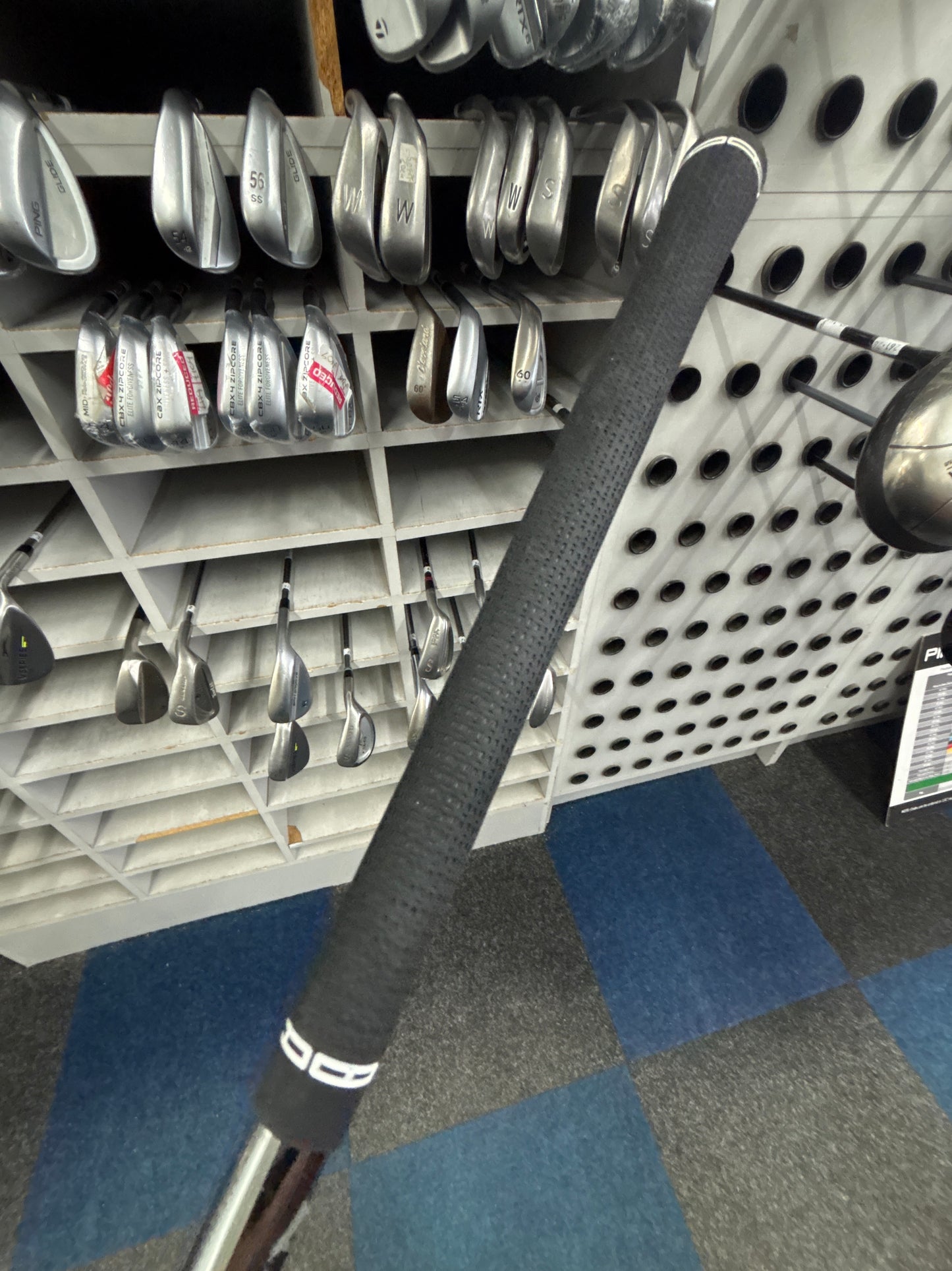 TITLEIST SM10 VOKEY 54’’ DEGREE (12 DEGREES OF BOUNCE)