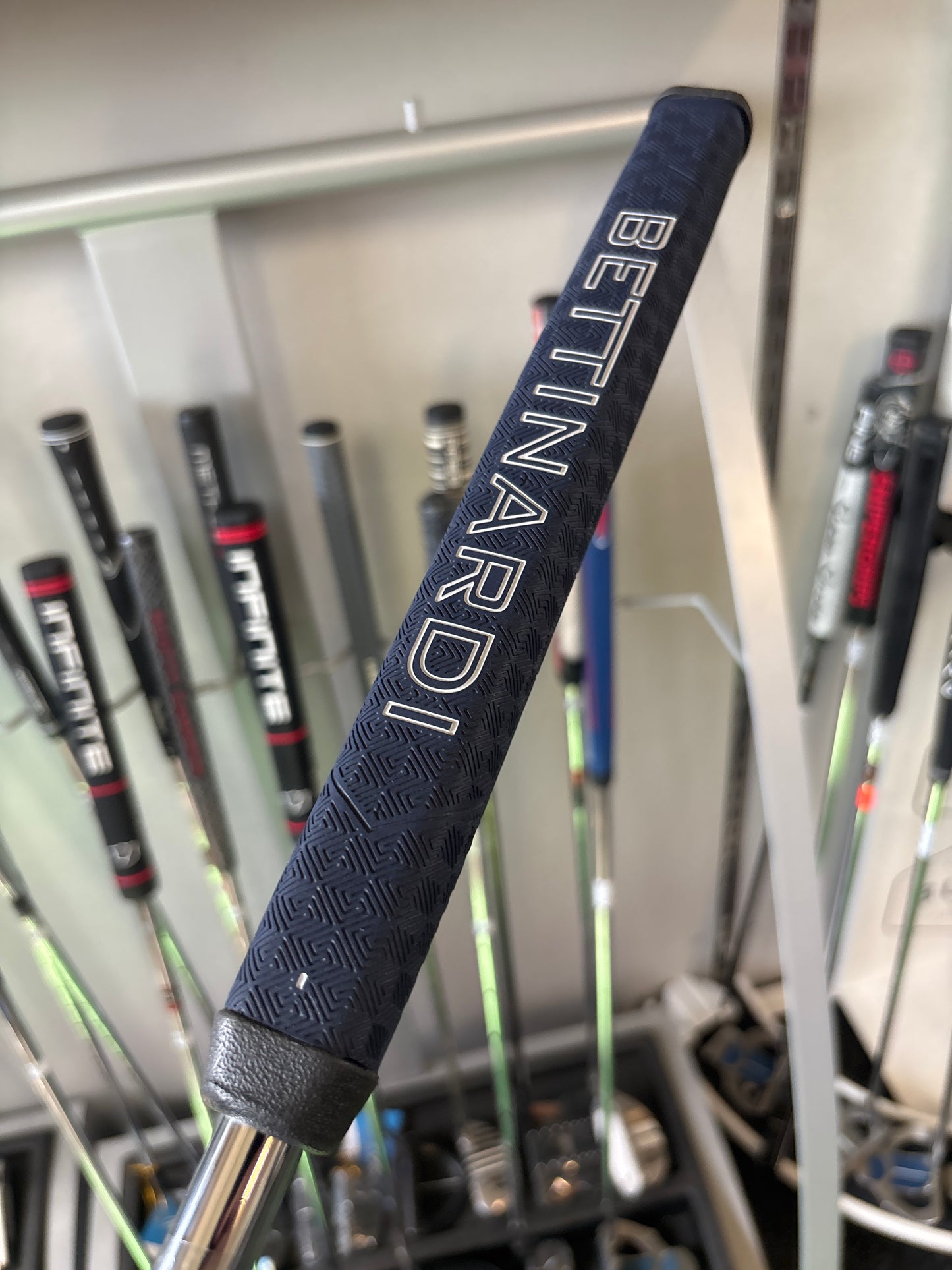 Bettinardi Queen B #6SBS (34”)