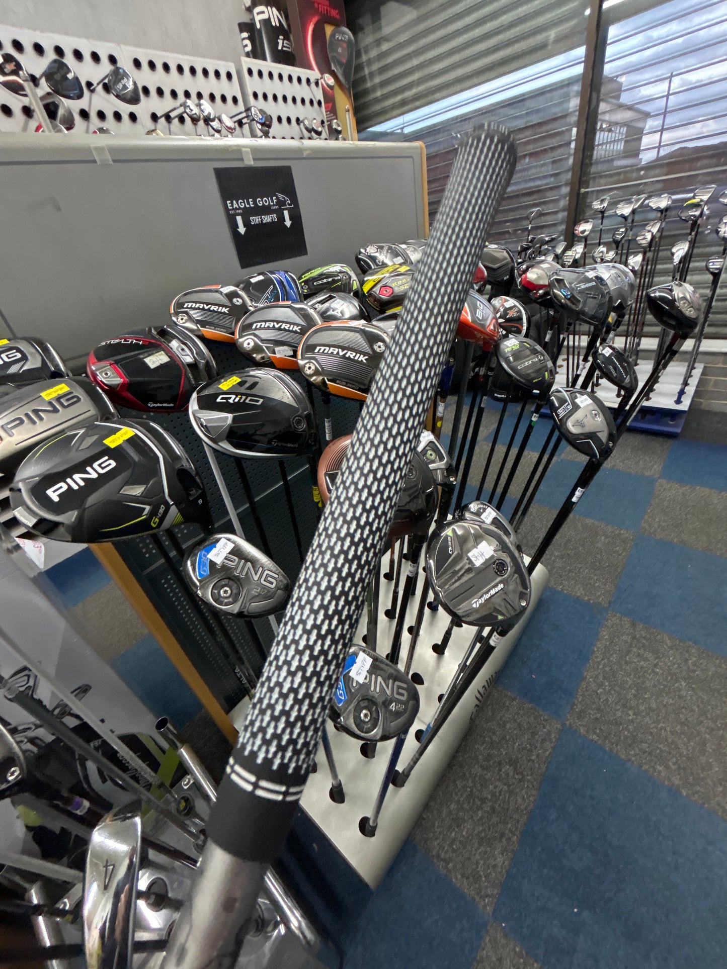 TITLEIST 915F 3 WOOD (EXTRA STIFF FLEX)