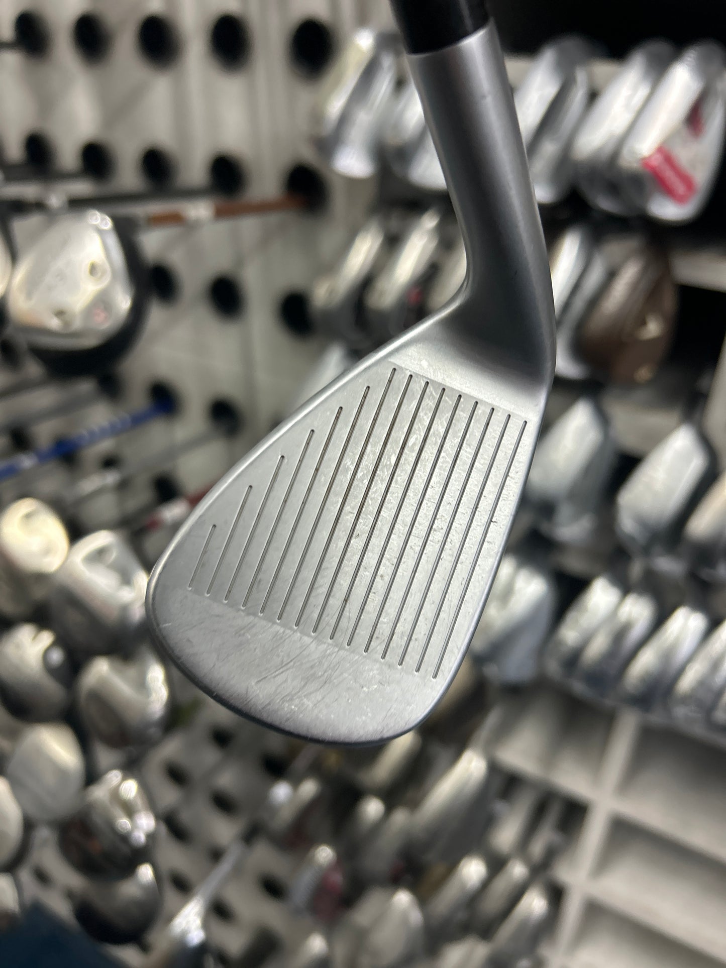 TaylorMade p790 PW Forged