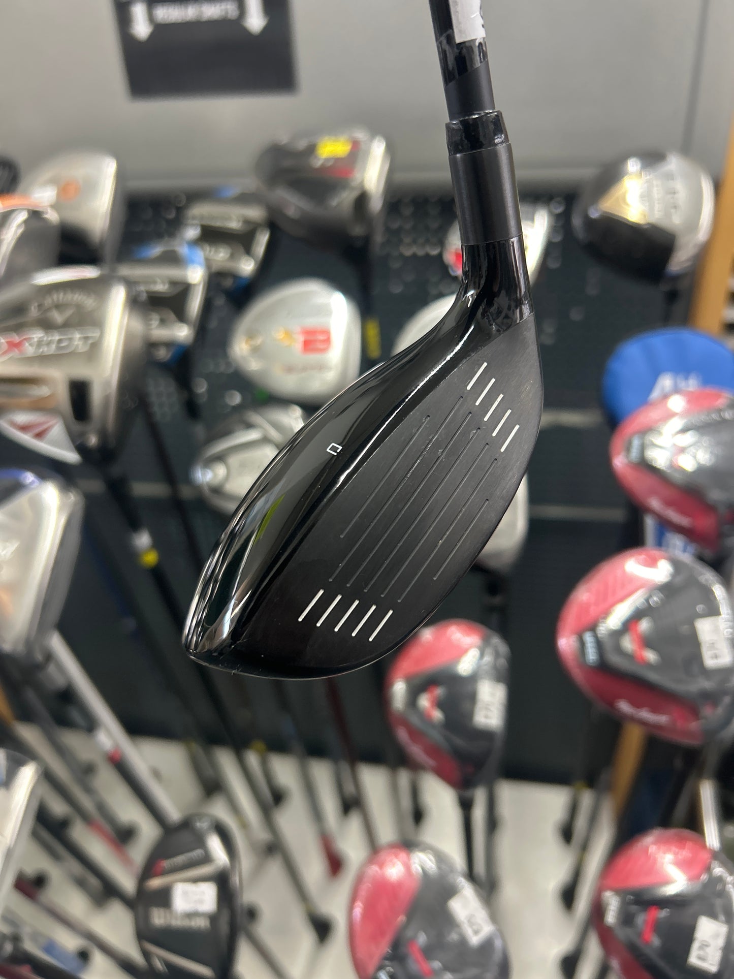 Wilson Staff DYNRPWR 4 HYBRID (SOFT REGULAR FLEX)