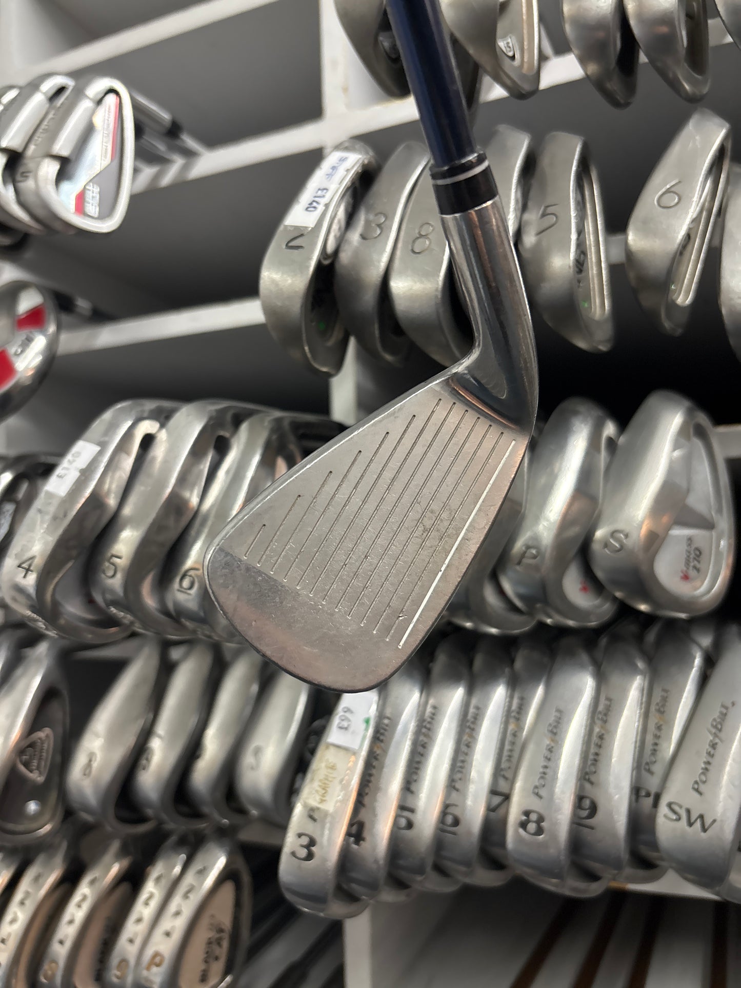 YONEX V-MASS 270 (4-SW REGULAR GRAPHITE FLEX)