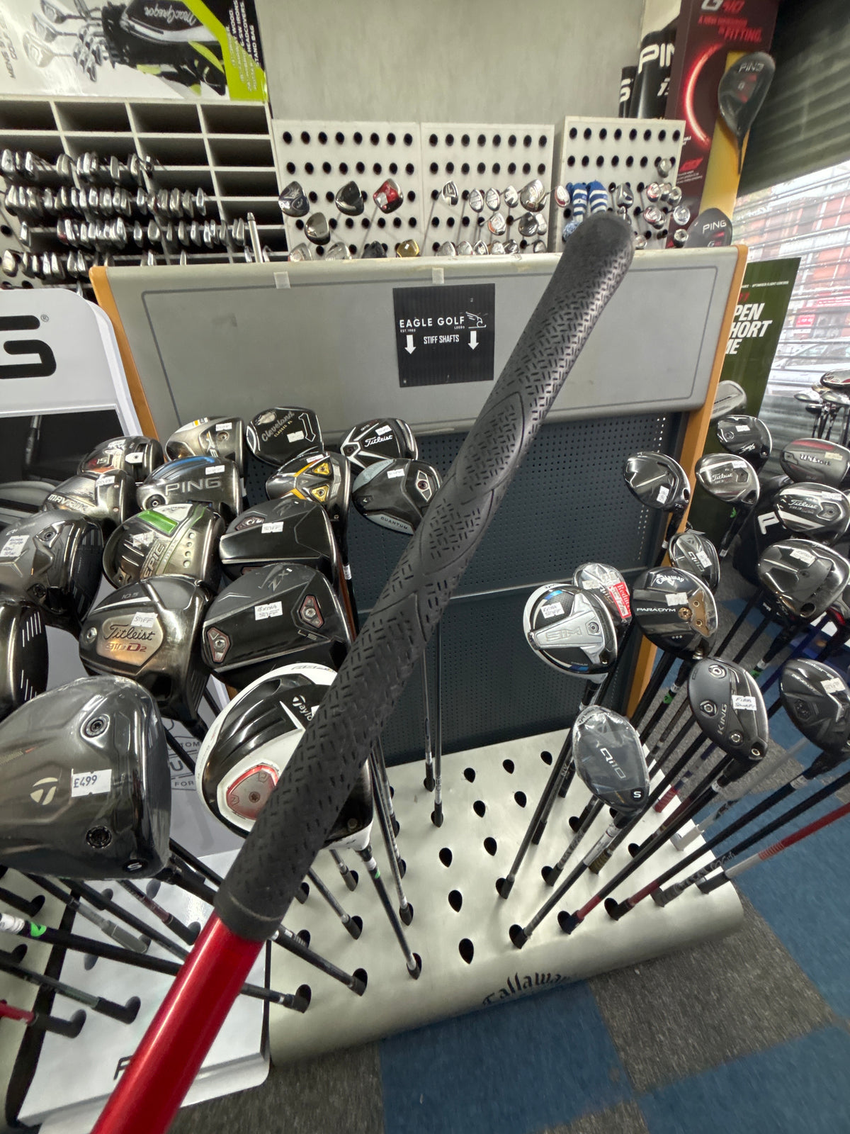 TaylorMade R5 D TYPE DUAL 9.5 DEGREE (STIFF SHAFT)