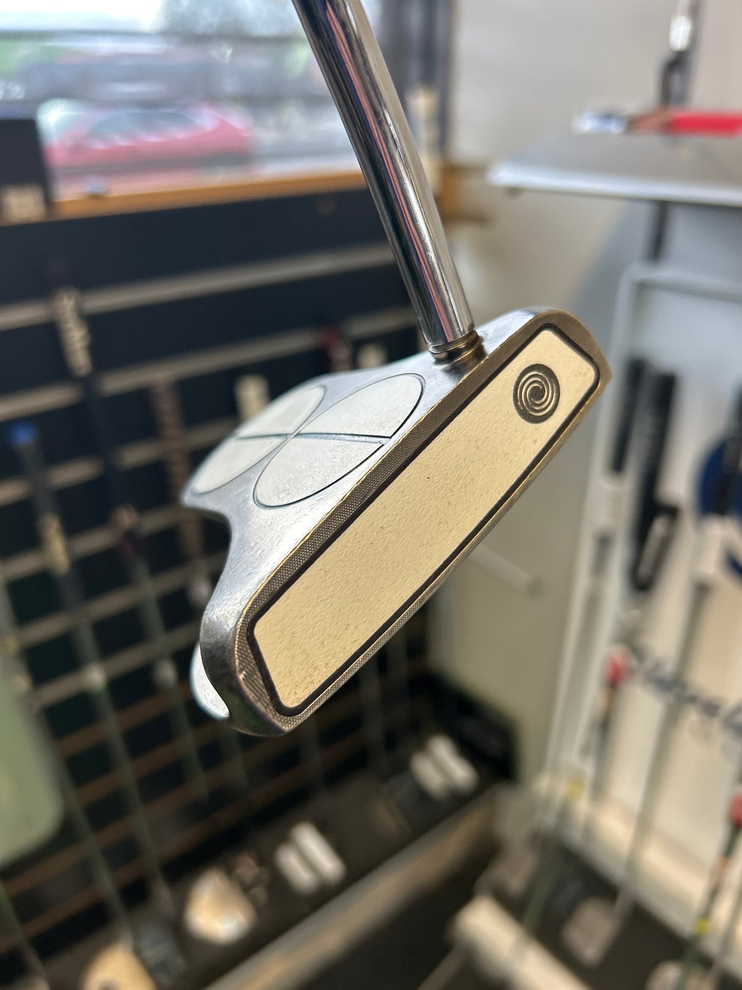 ODYSSEY 2 BALL WHITE ICE