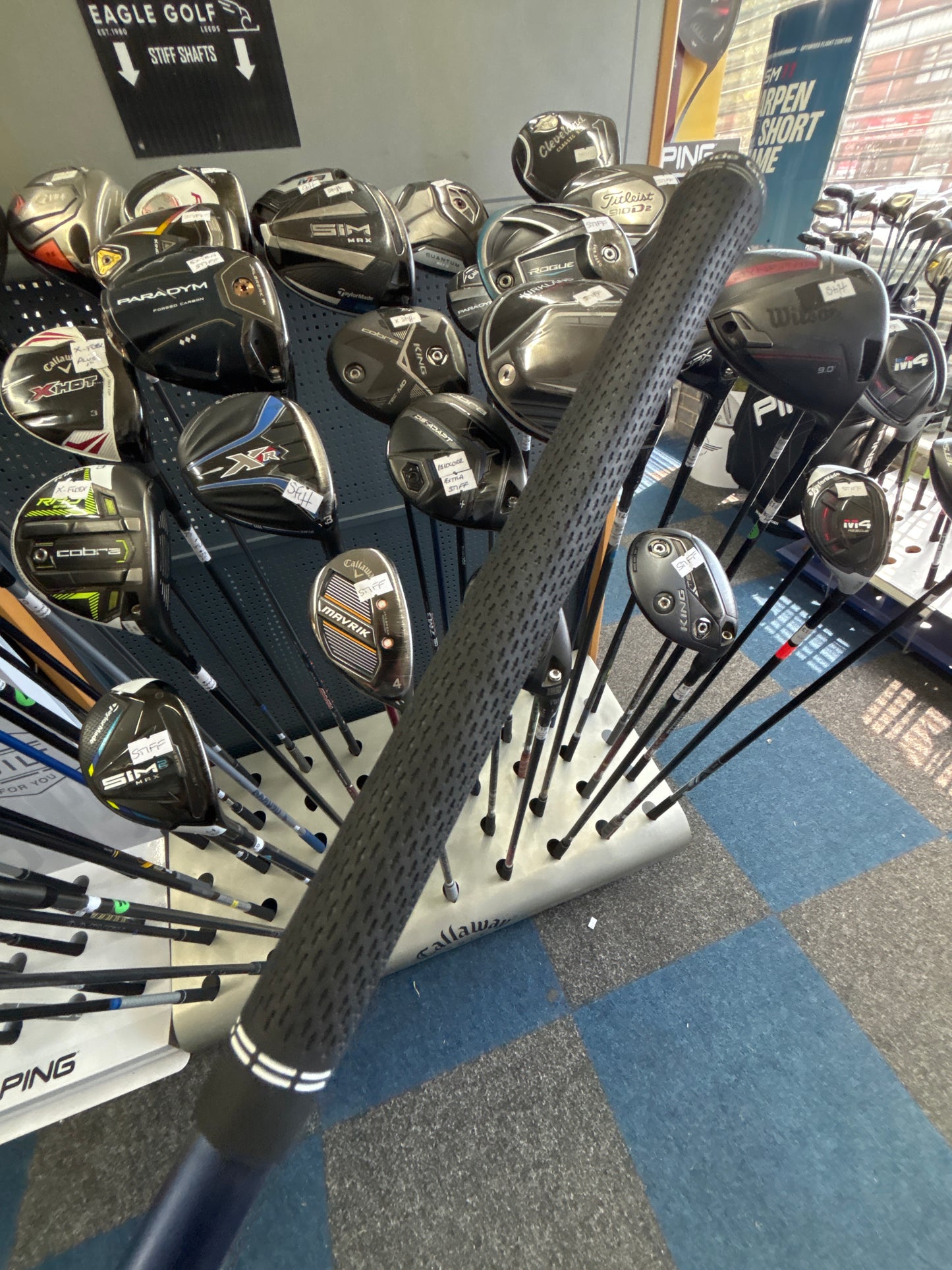 TAYLORMADE QI35 9.0 DEGREE (STIFF FLEX)