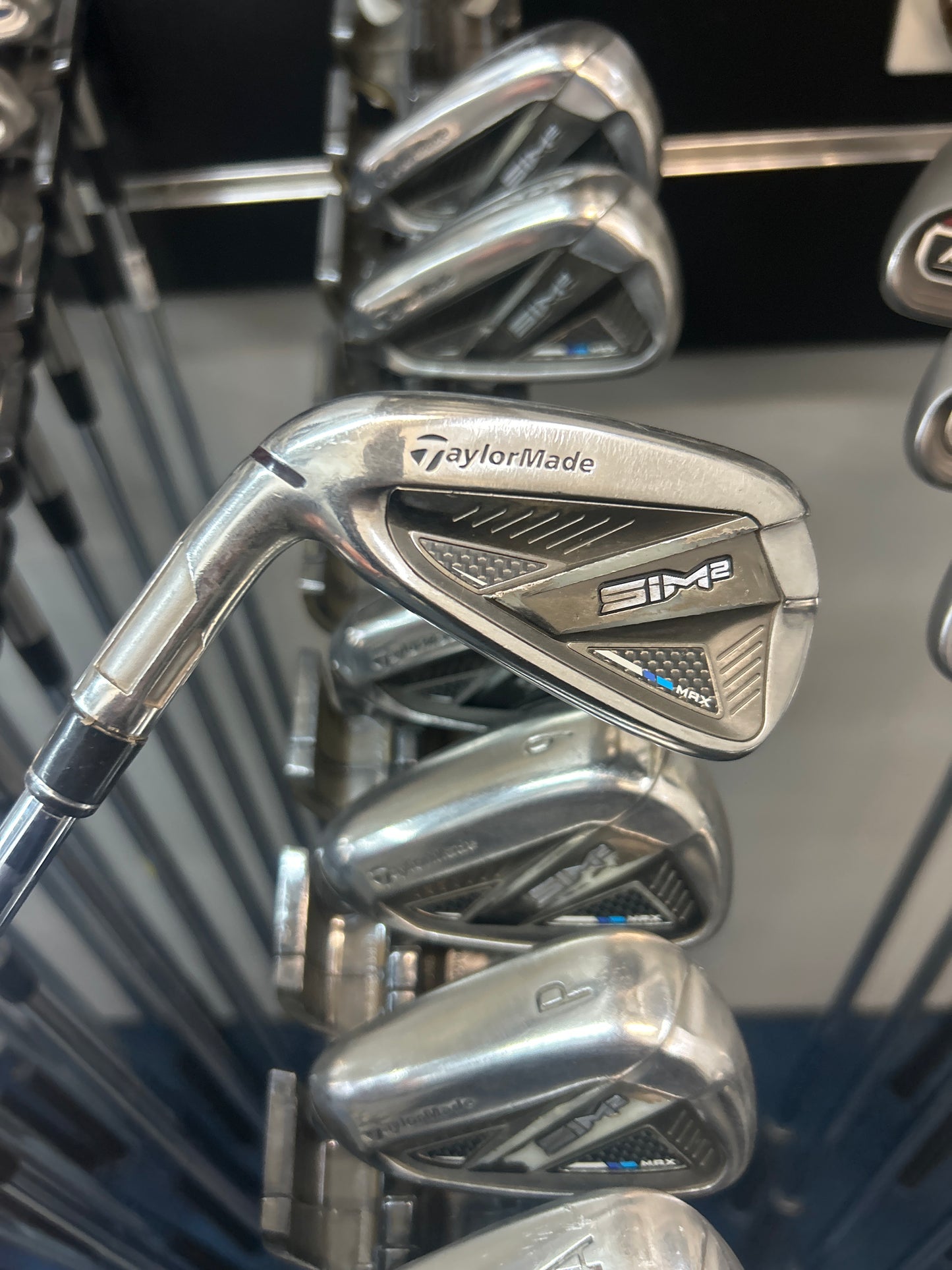 TAYLORMADE SIM2 MAX (5-GAP, Regular Flex)