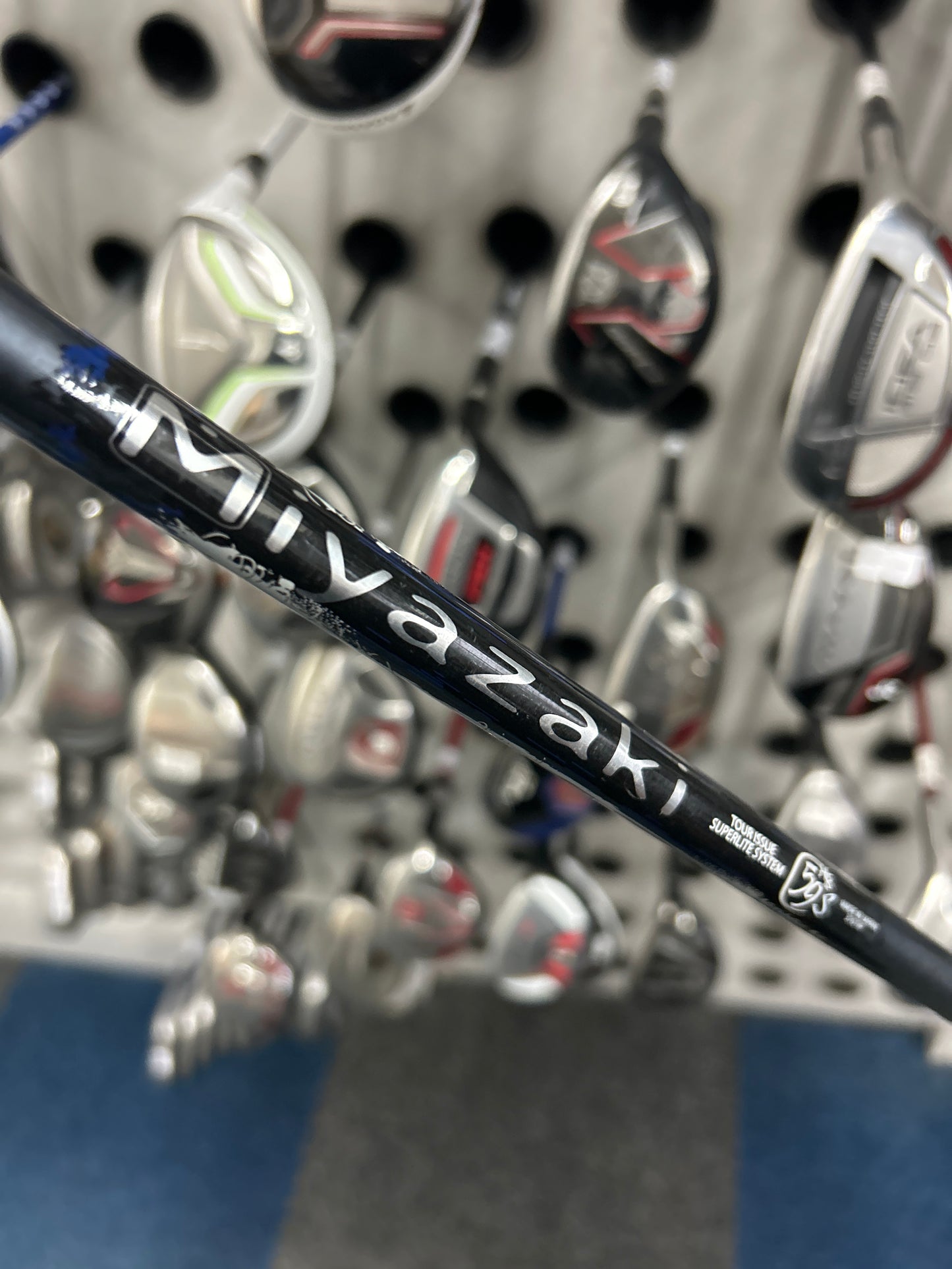 Cleveland MASHIE 20.5’’ 4 HYBIRD (Regular FLEX)