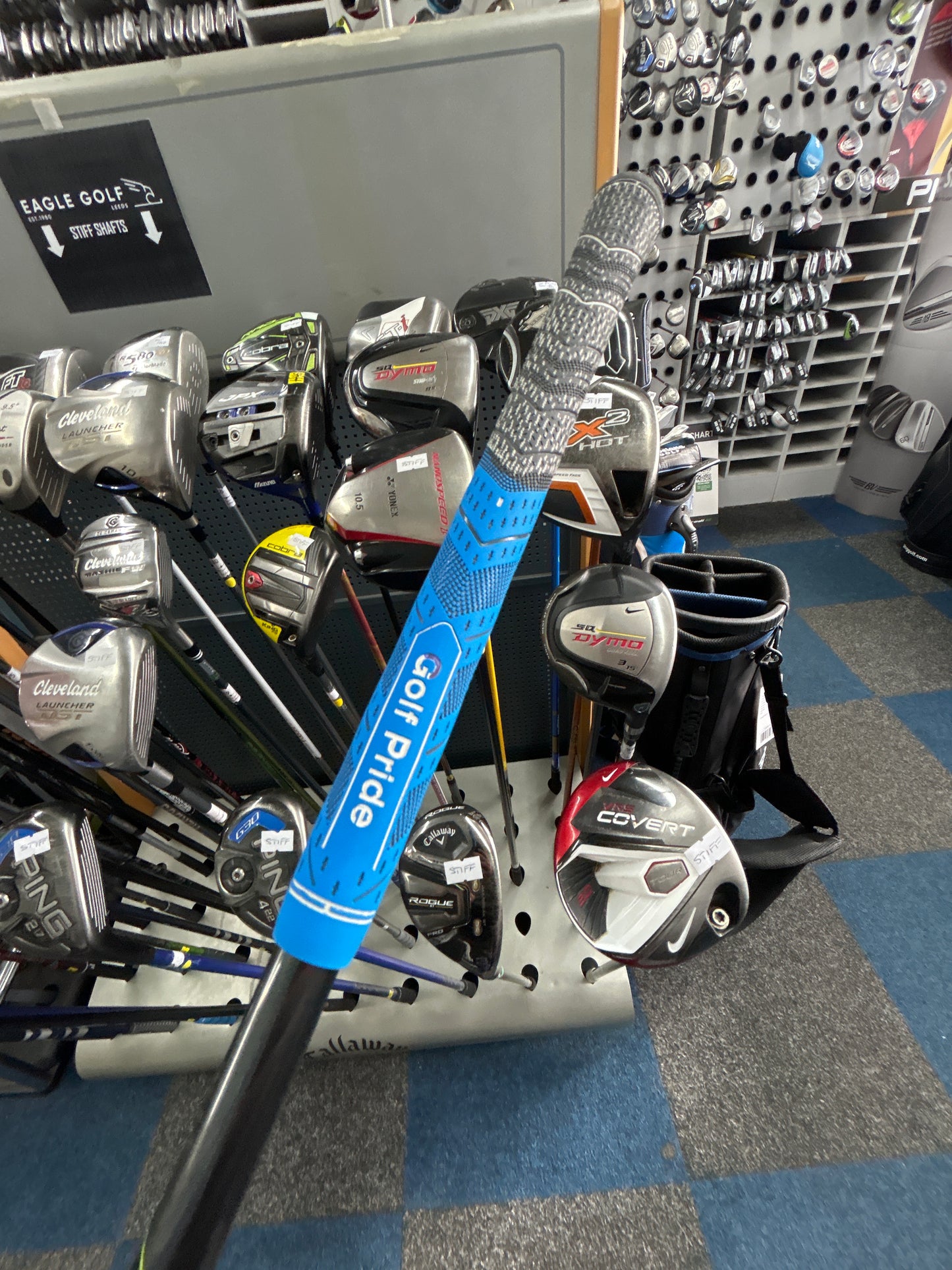 TAYLORMADE M2 3 Wood (STIFF FLEX)