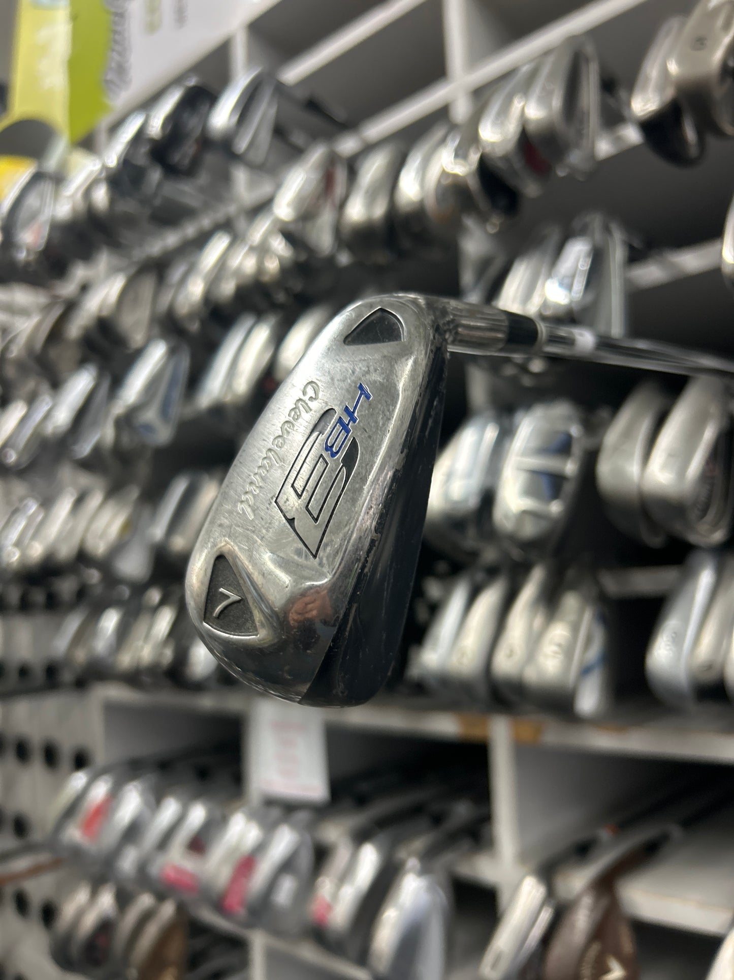 Cleveland Launcher HB3 7 Iron (Regular Flex)