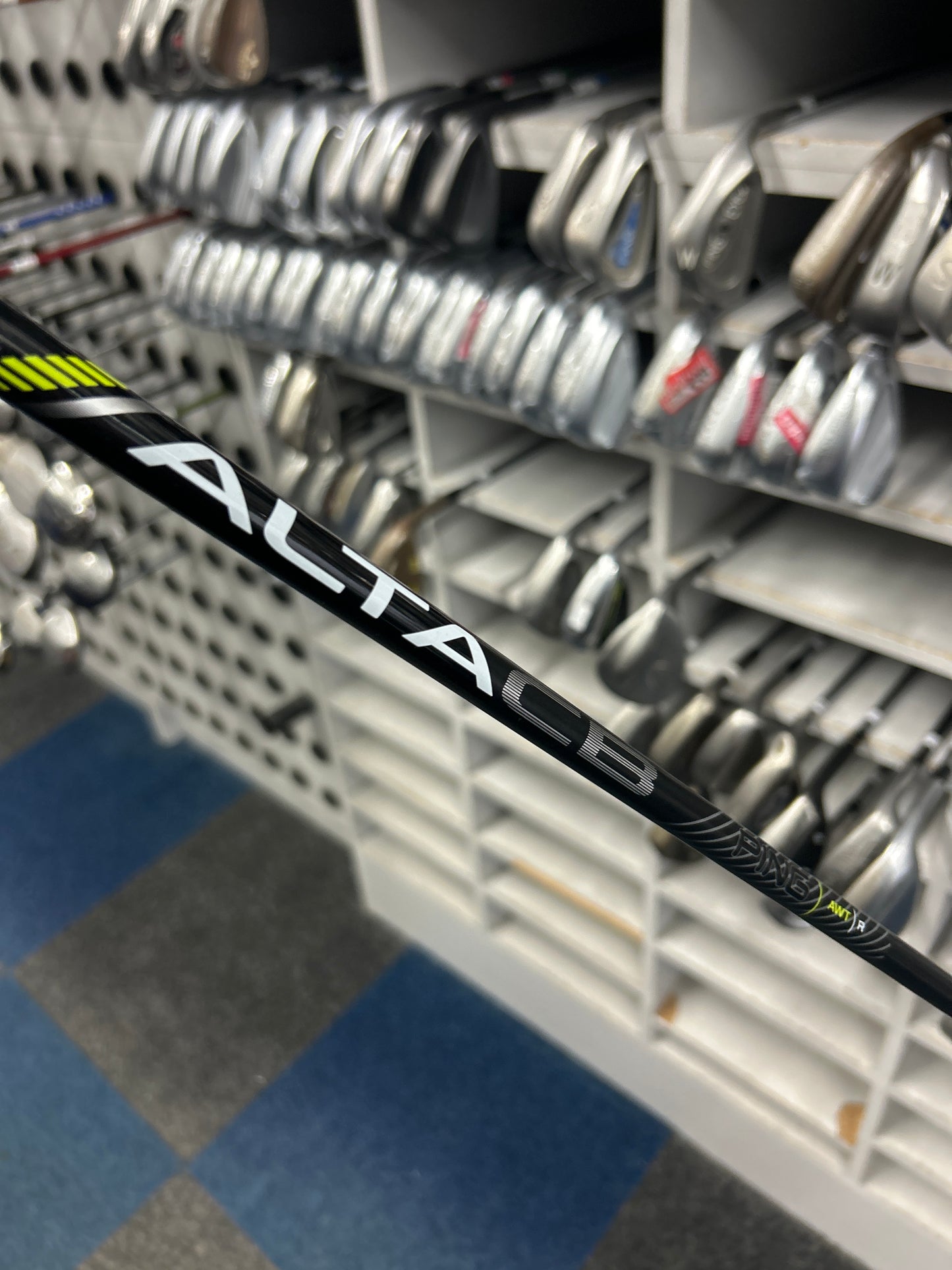 PING G430 6 Iron (Regular Graphite Flex)