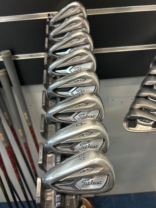 Titleist AP1 (5-GAP, Regular Flex)