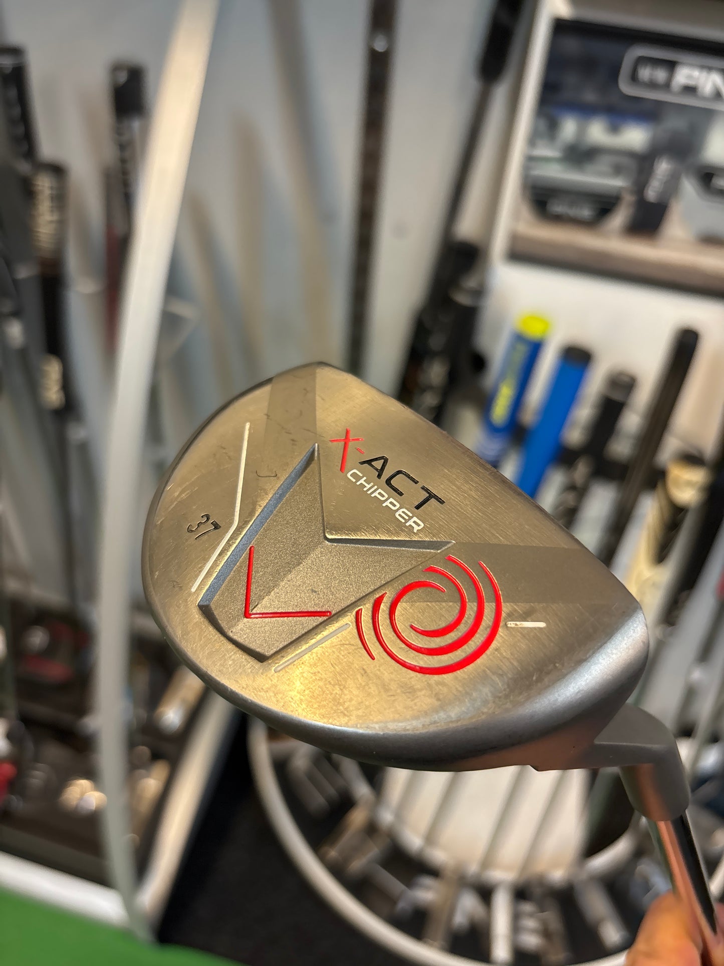 Odyssey X-ACT CHIPPER