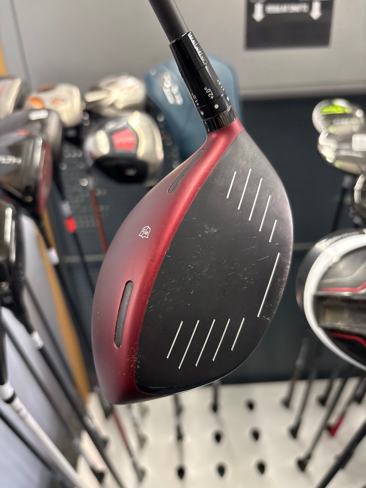 Wilson Staff C300 10.5 DEGREE (REGULAR SHAFT)