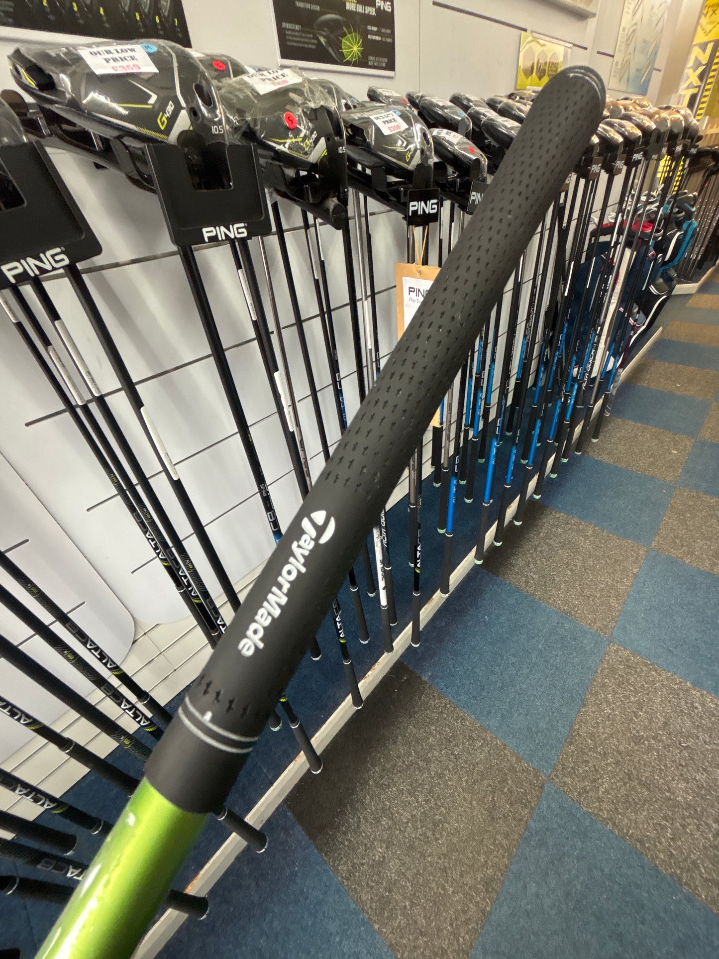 TaylorMade RBZ SPEEDLITE 15 Degree 3 Wood (REGULAR FLEX)