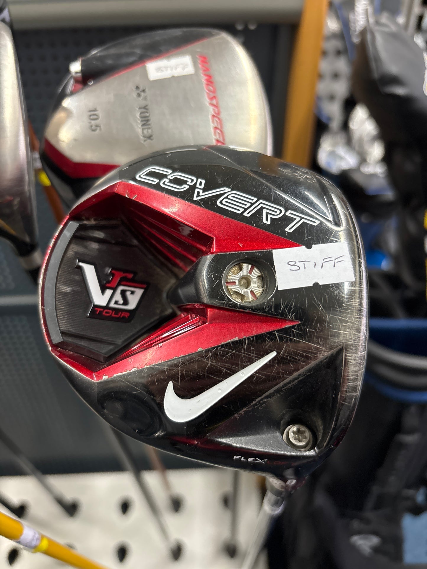 Nike VRS Tour COVERT 10.5 DEGREE (EXTRA STIFF FLEX) (DENT IN HEAD)
