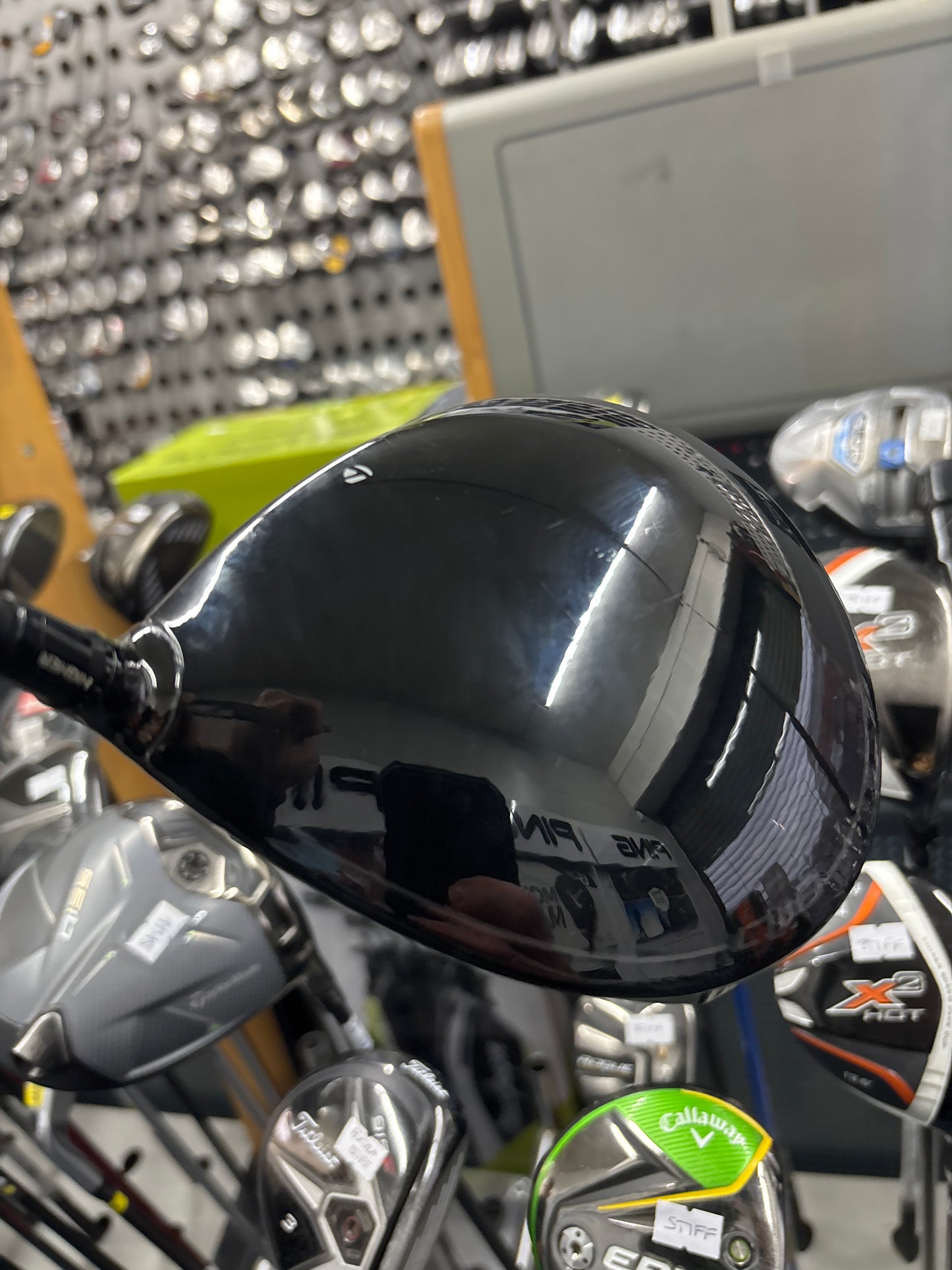 Taylormade QI10 MAX 10.5 DEGREE (STIFF FLEX)