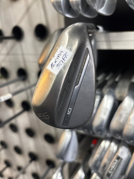 TITLEIST VOKEY SM10 56 DEGREE (12 Degree Of Bounce) (EXTRA STIFF)