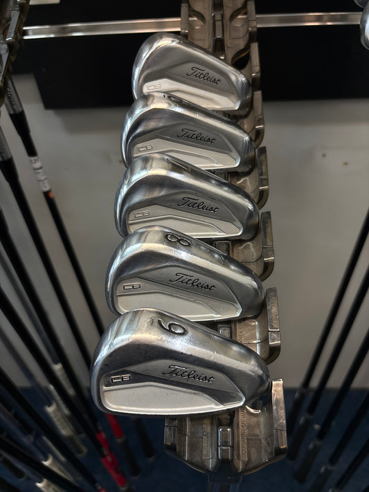 Titleist CB (5-9 REGULAR FLEX)