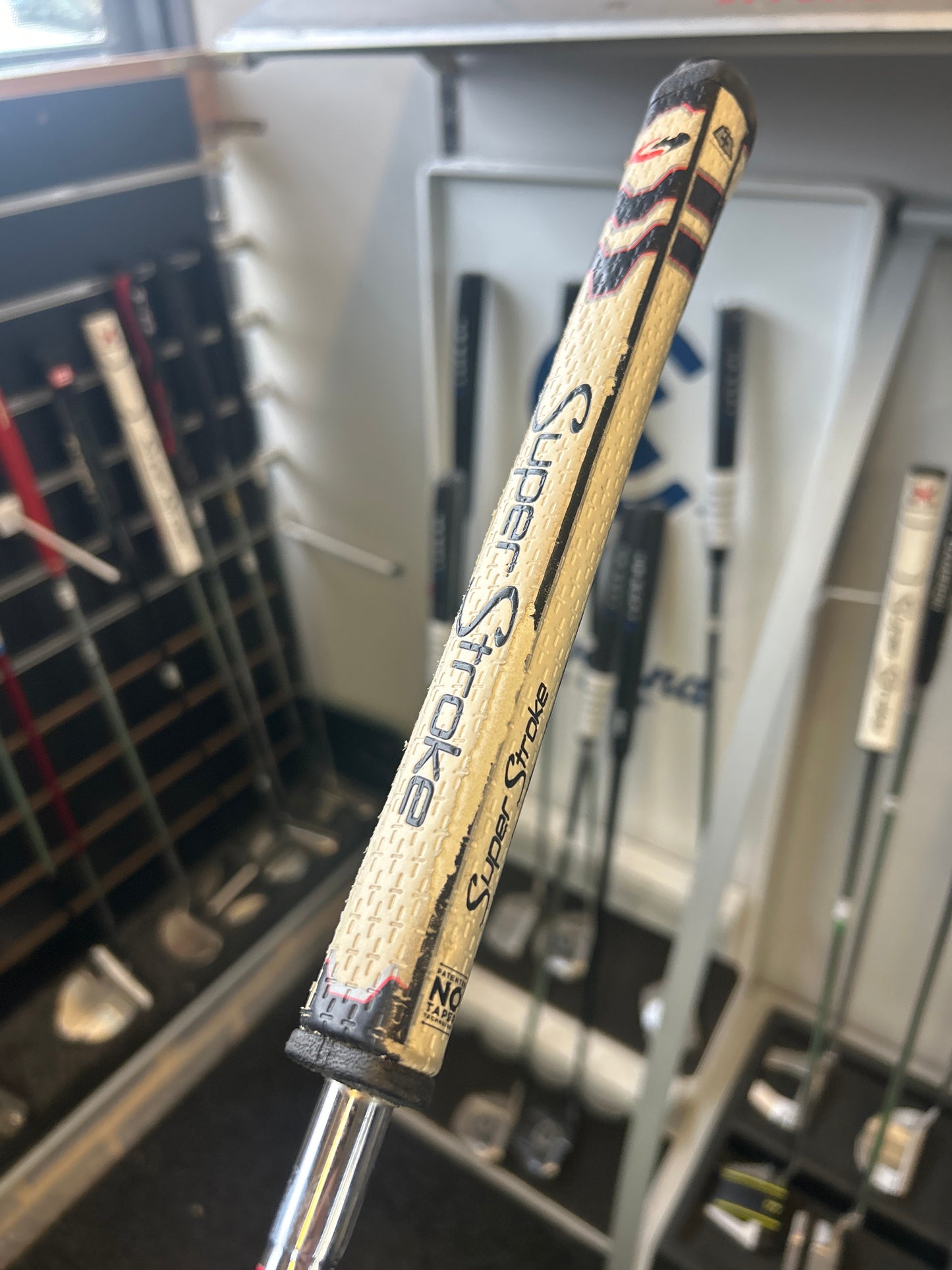 ODYSSEY O-WORKS V-LINE FANG CH