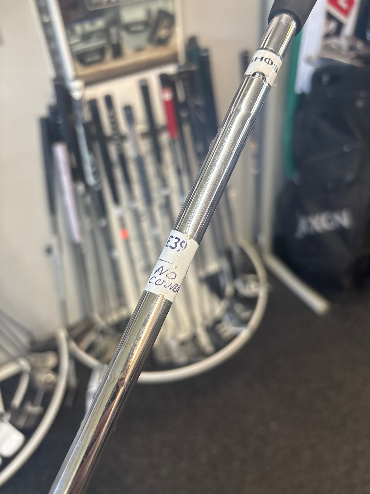 Taylormade Ghost TM-890 (33”)