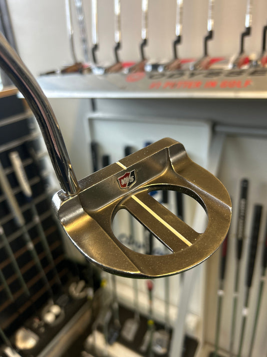 Wilson Staff 8873