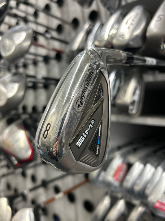 TAYLORMADE SIM2 MAX 8 Iron (Regular Flex)