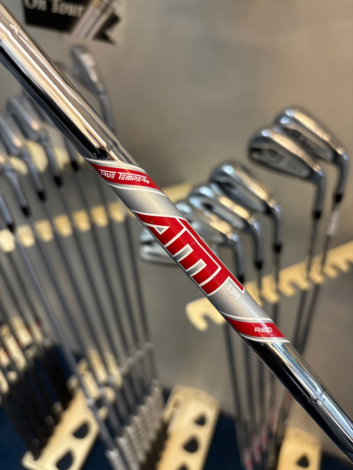TITLEIST T300 (5-PW+GAP) (STIFF FLEX)