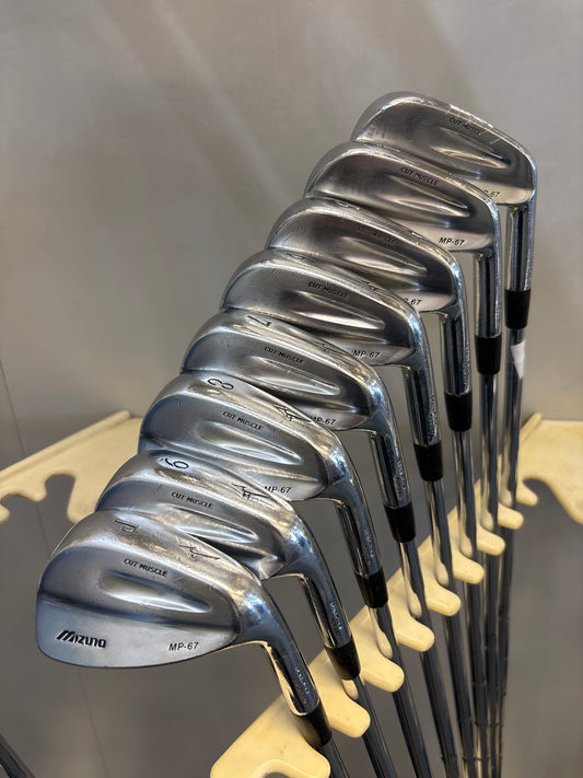 Mizuno MP-67 (3-PW) (STIFF FLEX)