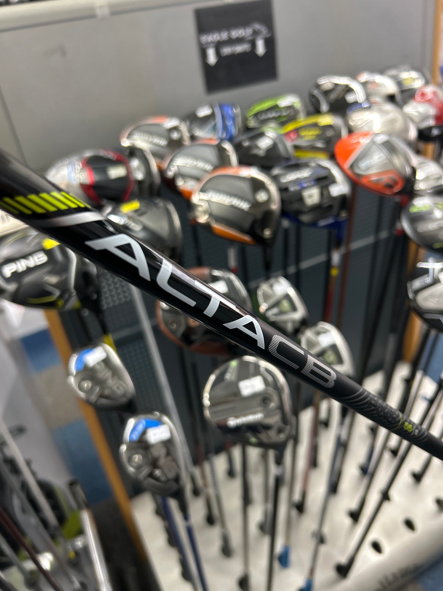 PING G425 10.5 DEGREE (STIFF FLEX)