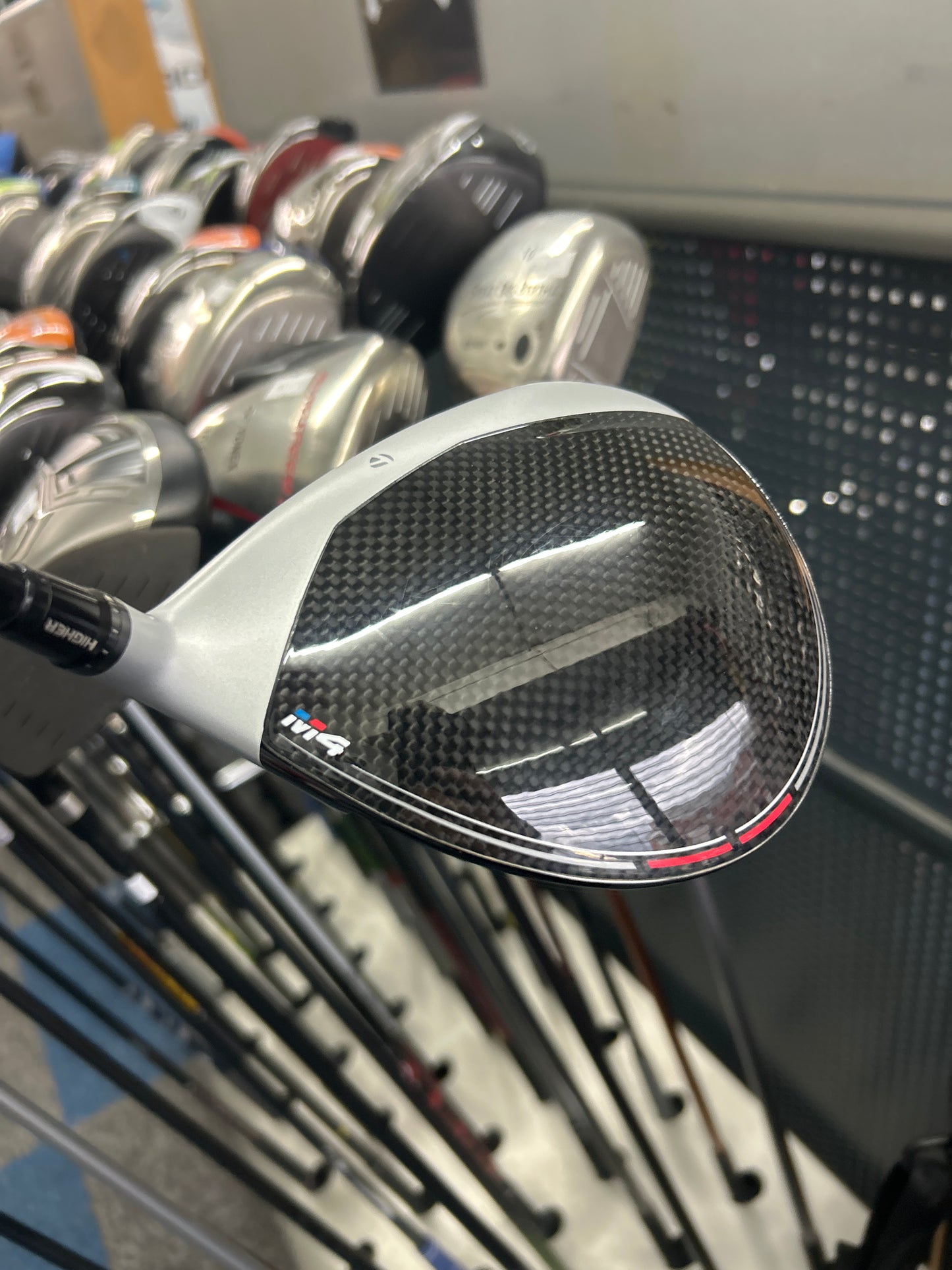 TaylorMade M4 10.5 DEGREE (STIFF FLEX)