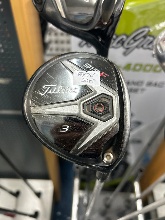 TITLEIST 915F 3 WOOD (EXTRA STIFF FLEX)