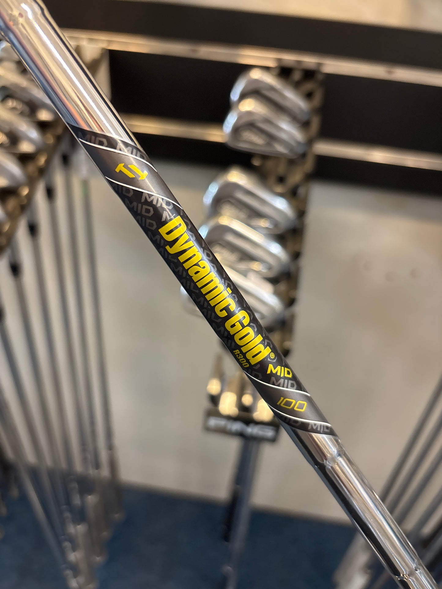 TITLEIST FORGED AP2 716 (5-PW) (REGULAR FLEX)