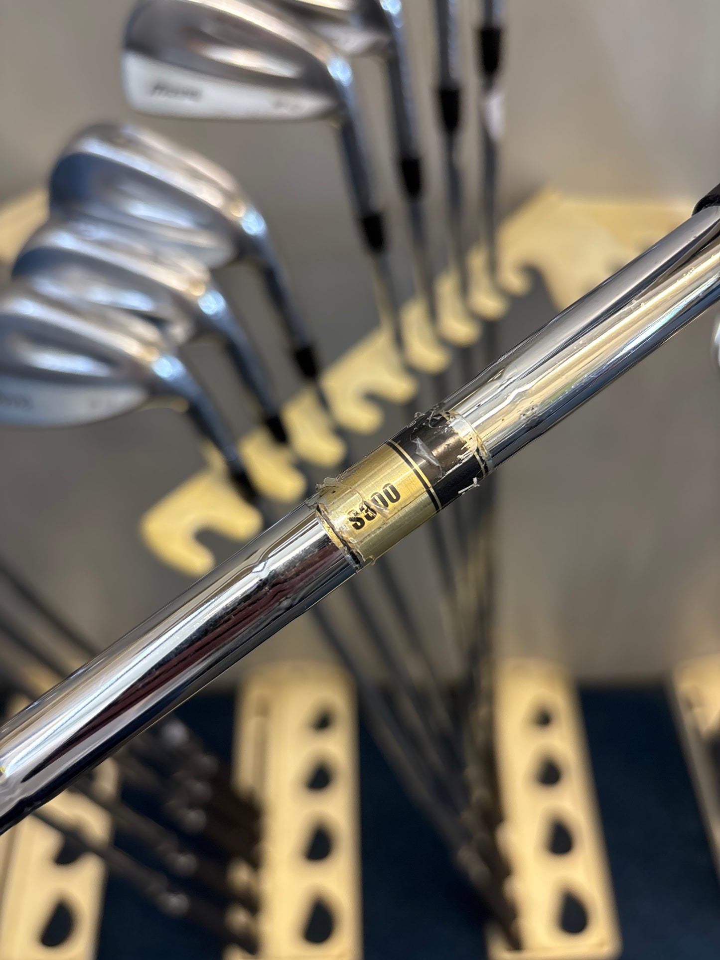 Mizuno MP-67 (3-PW) (STIFF FLEX)