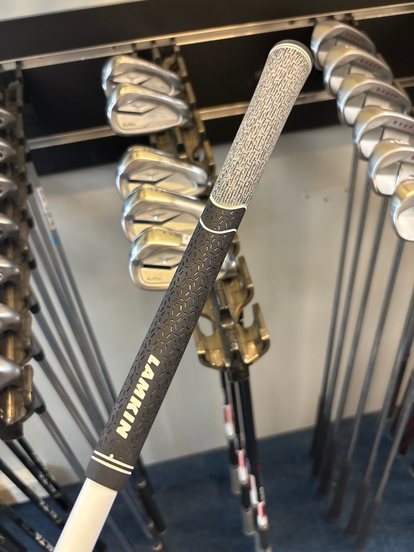 Mizuno MX SPEED METAL (5-PW) (REGULAR GRAPHITE FLEX)