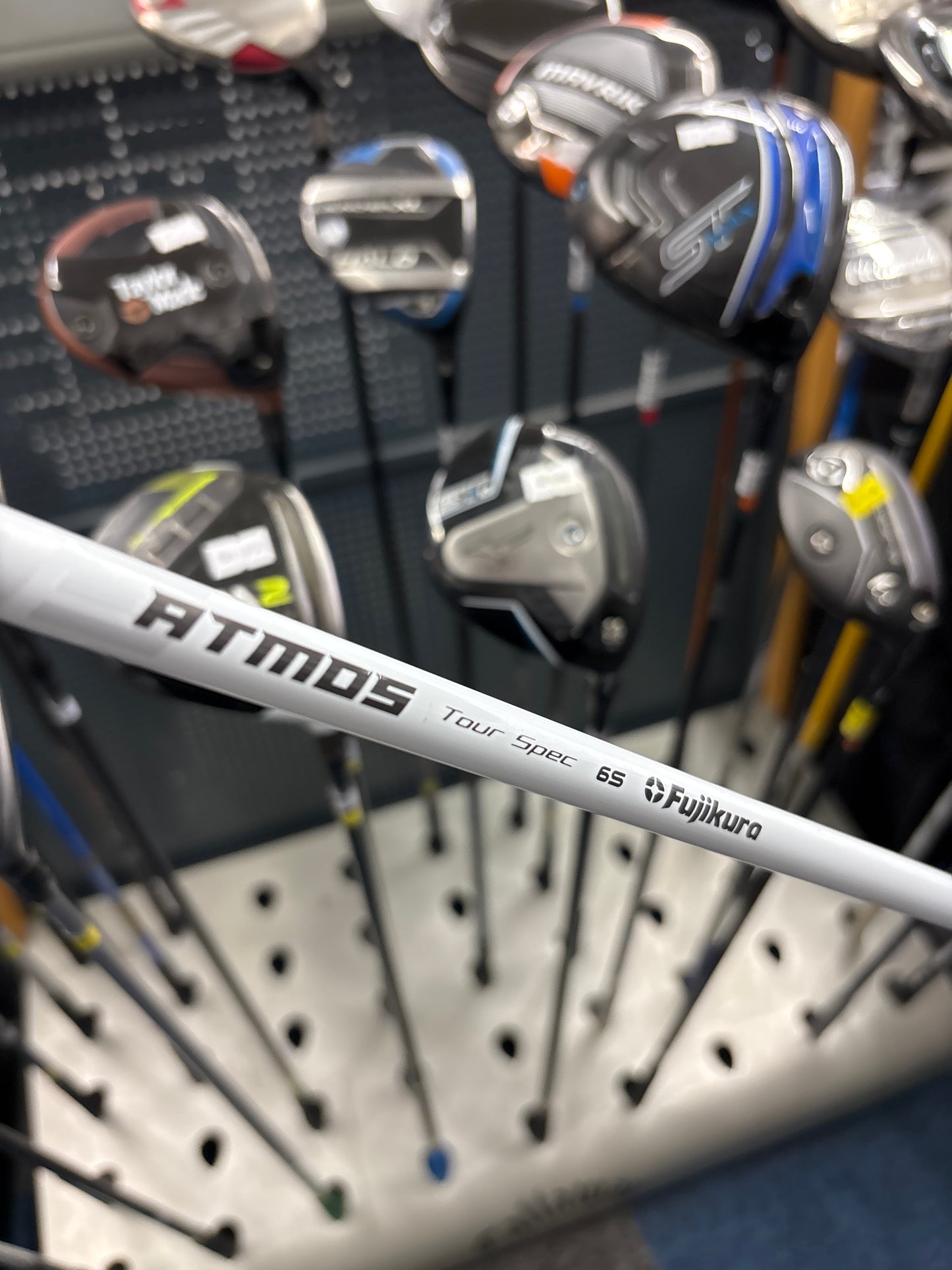 TaylorMade SLDR 9.5 DEGREE (STIFF FLEX)