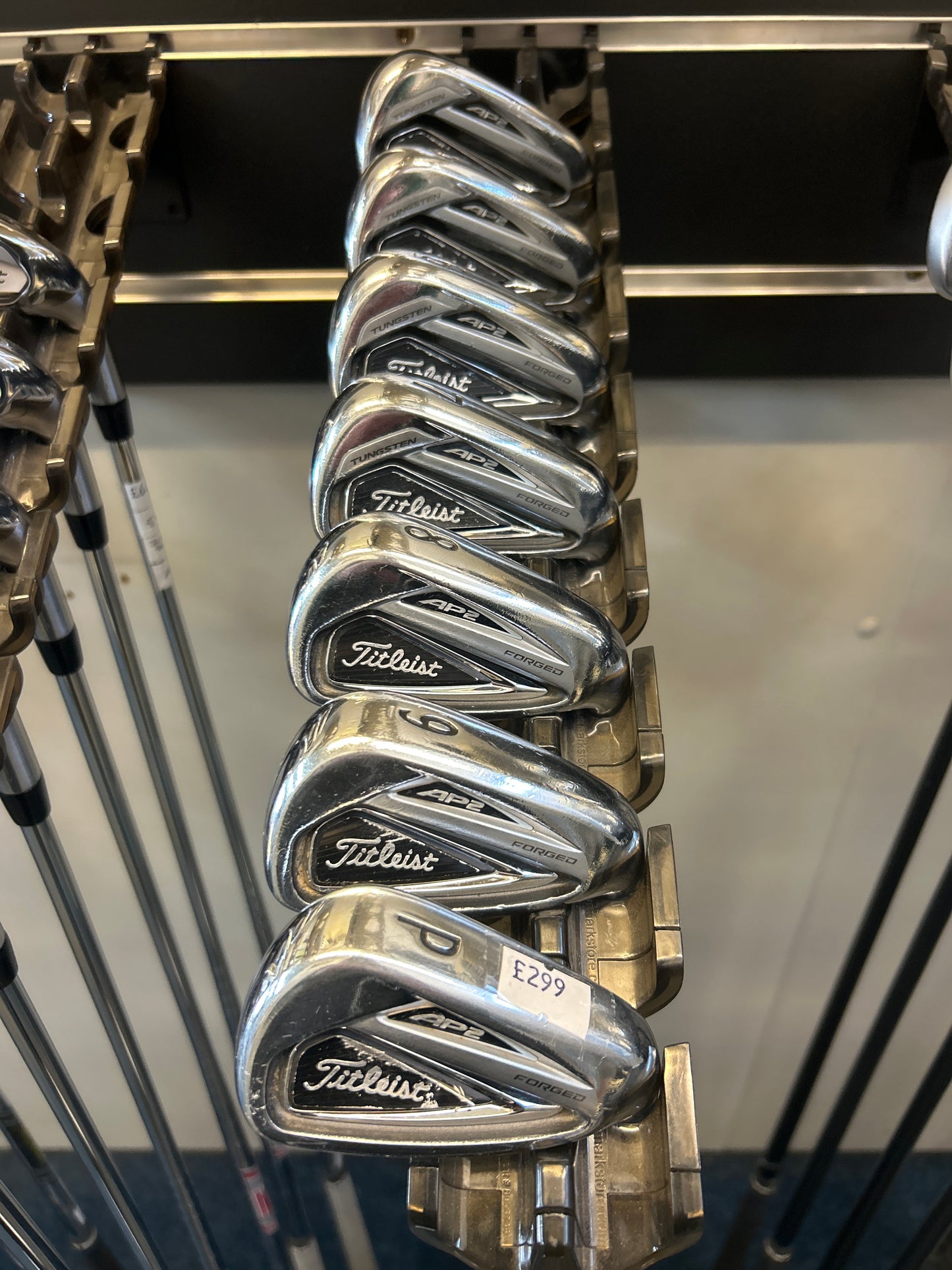 Titleist AP2 716 (4-PW REGULAR FLEX)