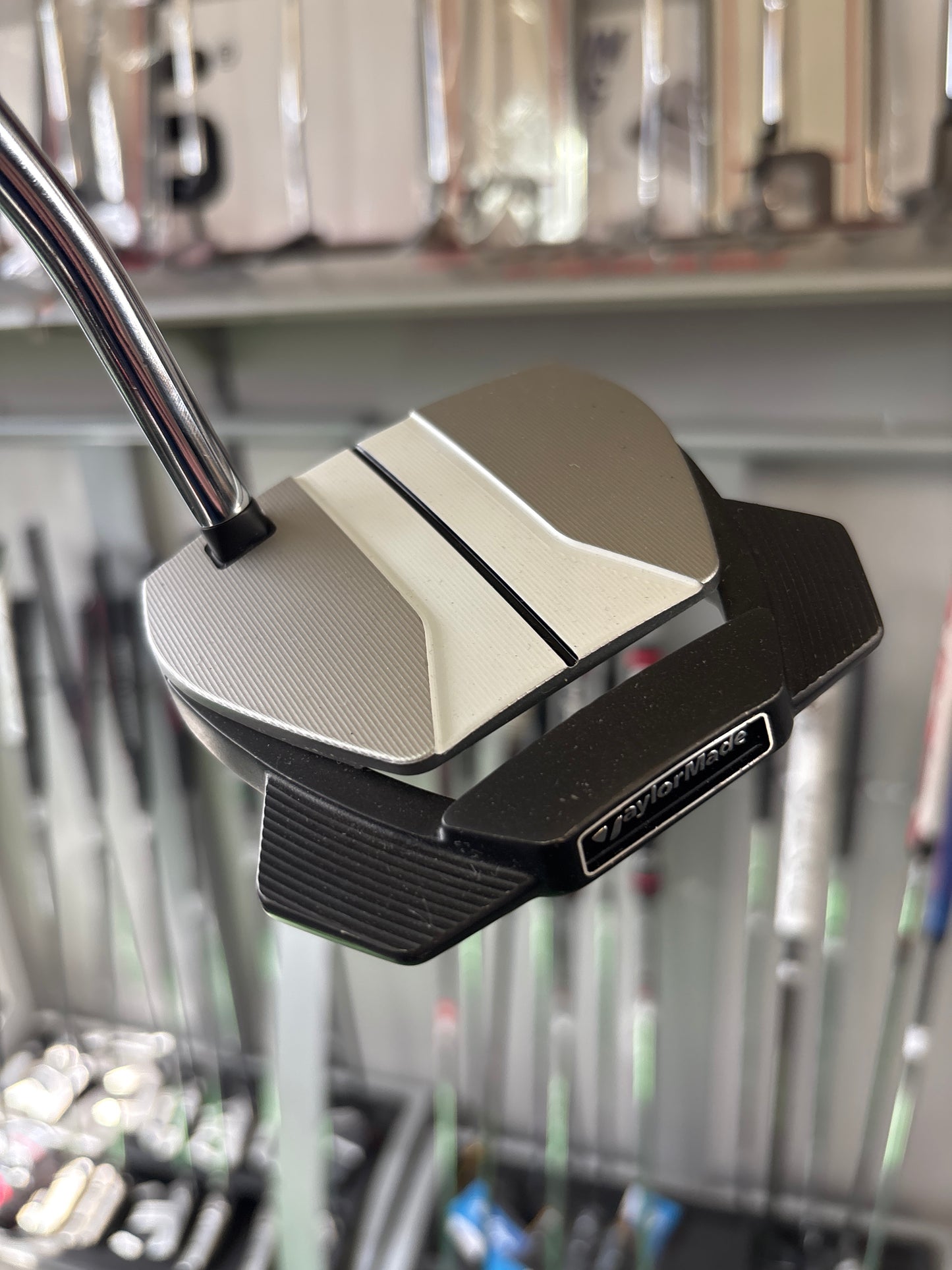 TAYLORMADE SPIDER GTX ARMLOCK (40”)