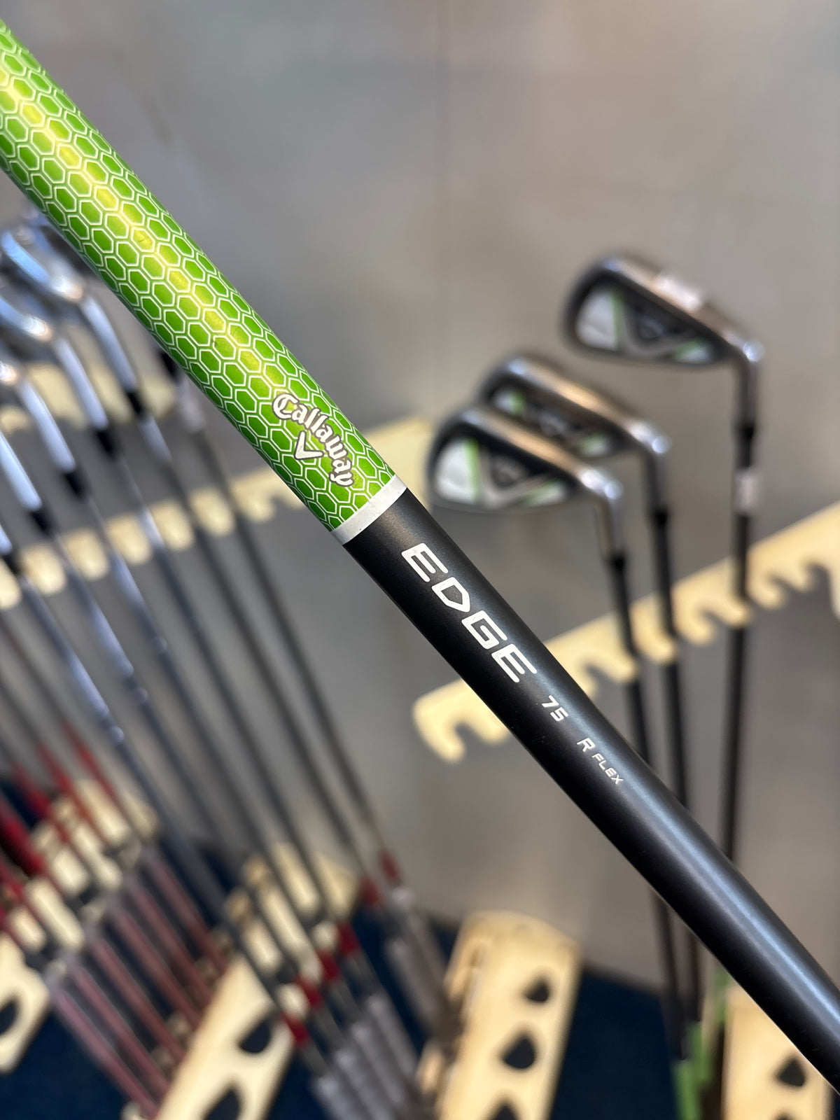 CALLAWAY EDGE (6-9) (REGULAR GRAPHITE FLEX)