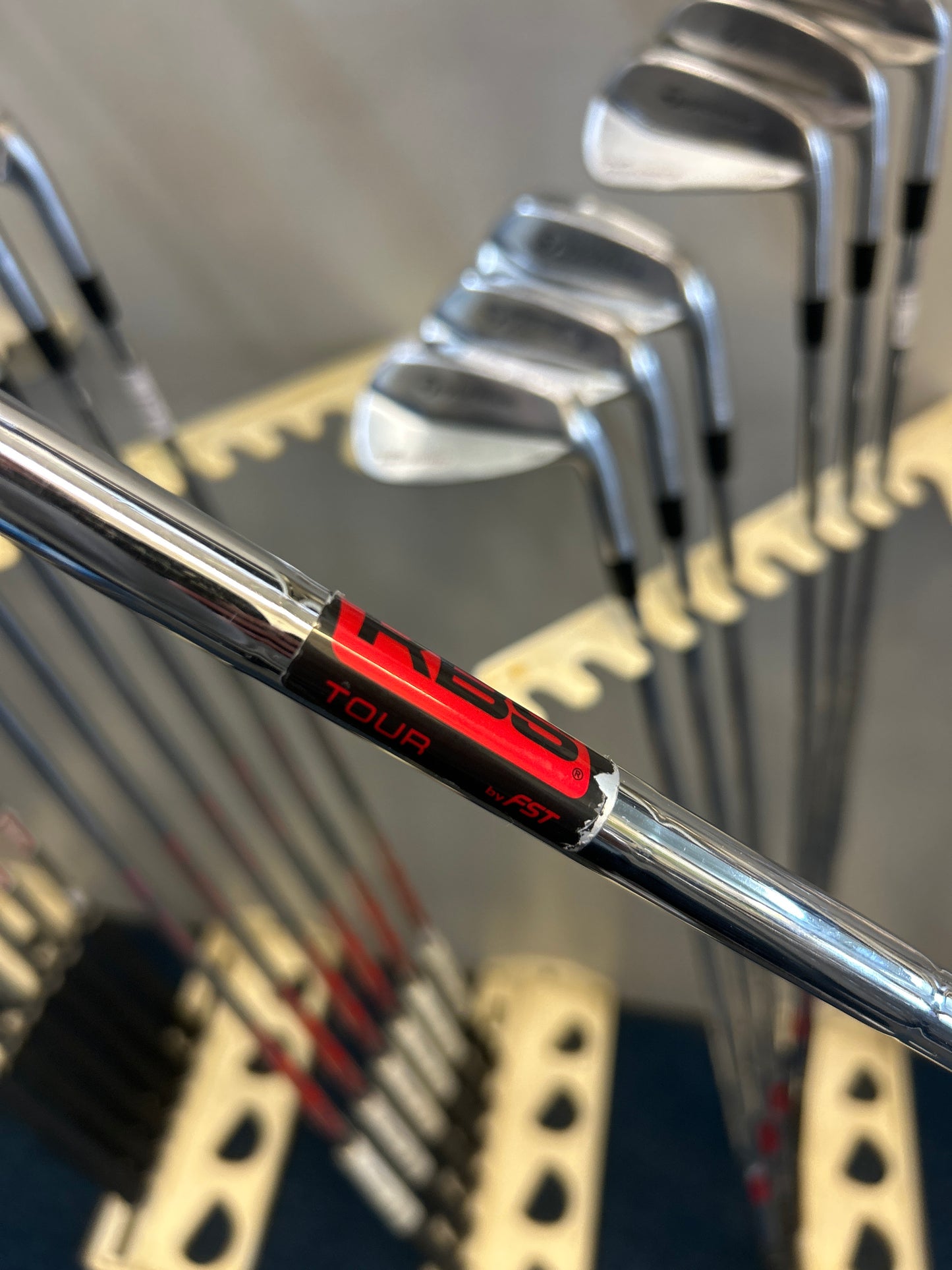 TaylorMade TOUR PREFERRED MB FORGED (4-PW) (STIFF FLEX)