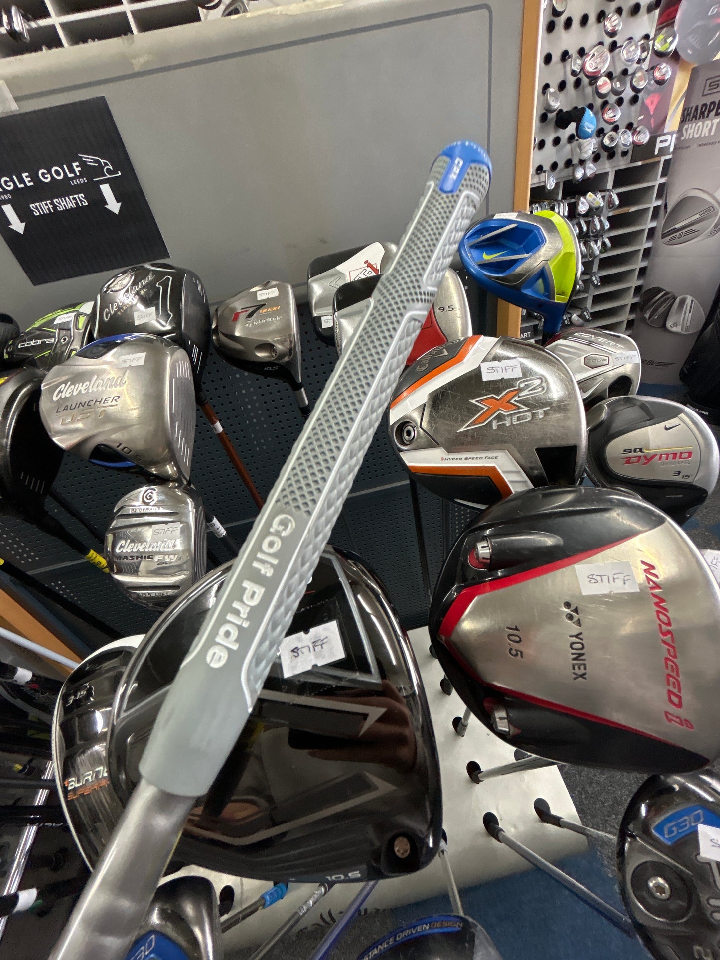 TAYLORMADE M6 9.0 DEGREE (STIFF FLEX)