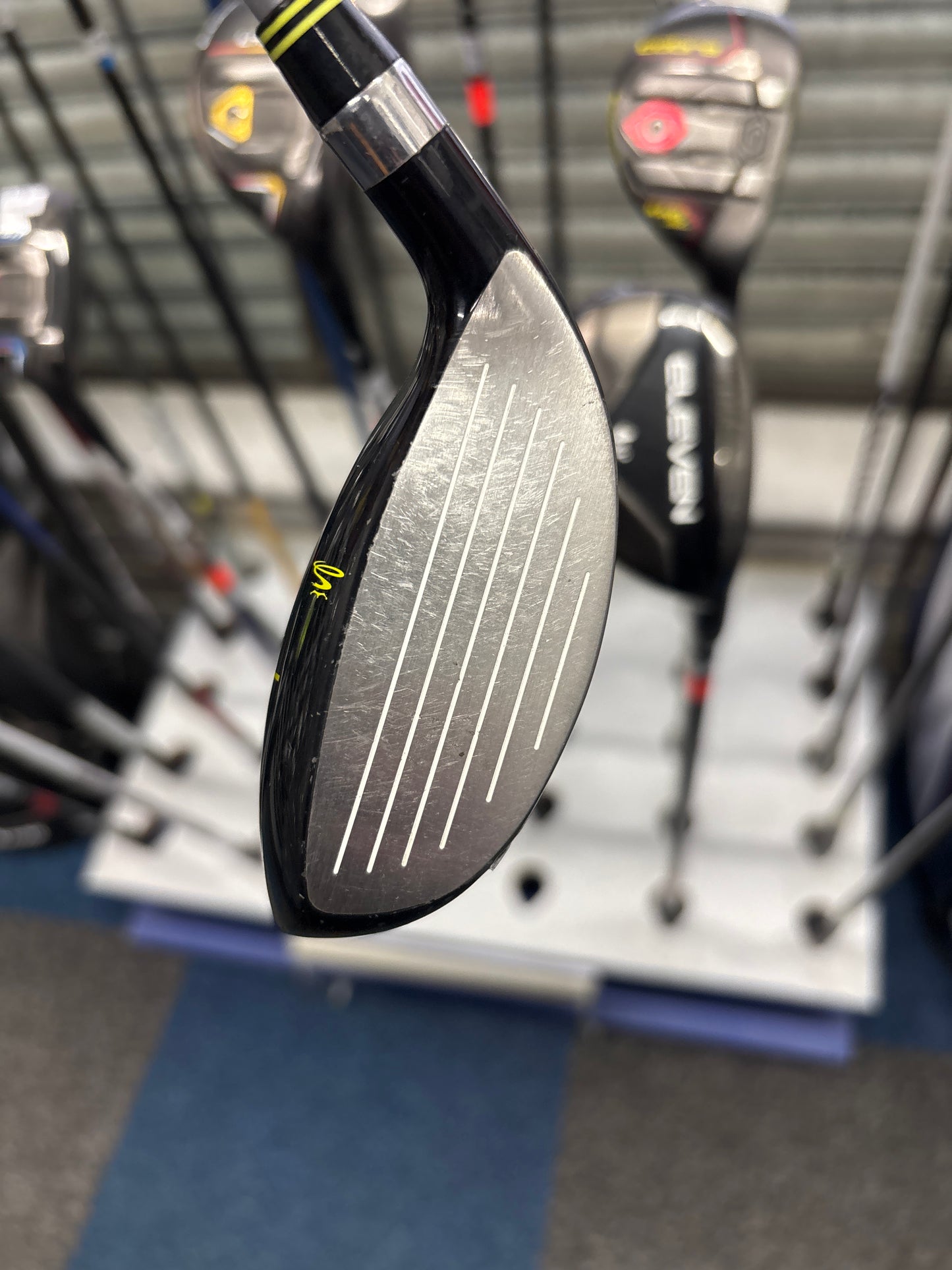 Cobra Baffler T-Rail 4 HYBRID 22 Degree (Soft Regular FLEX)
