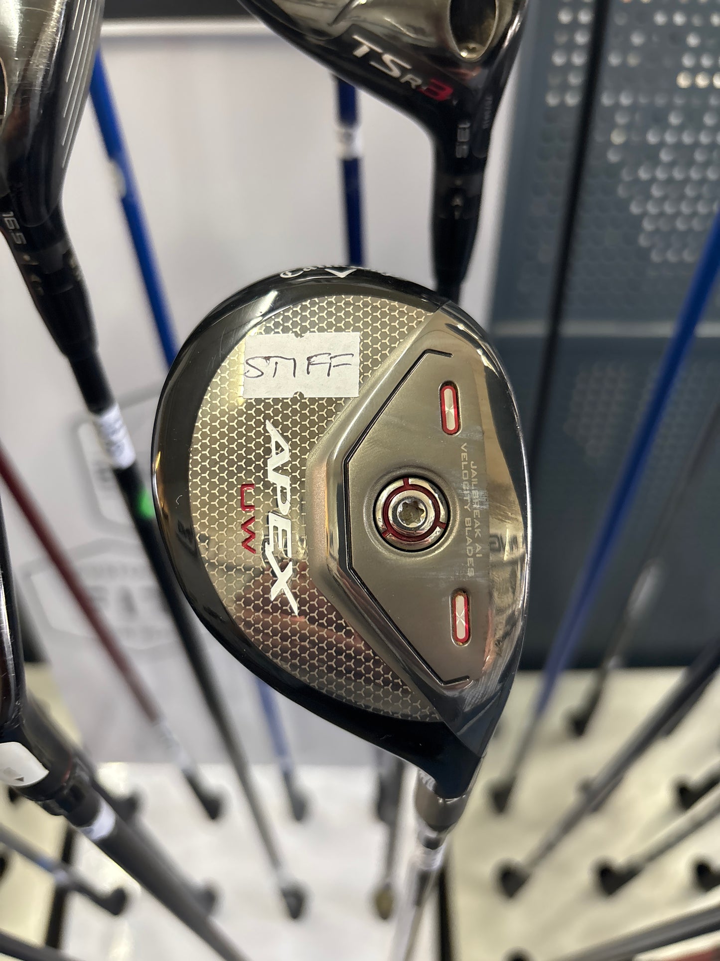 CALLAWAY APEX UW 17 Degree (STIFF FLEX)